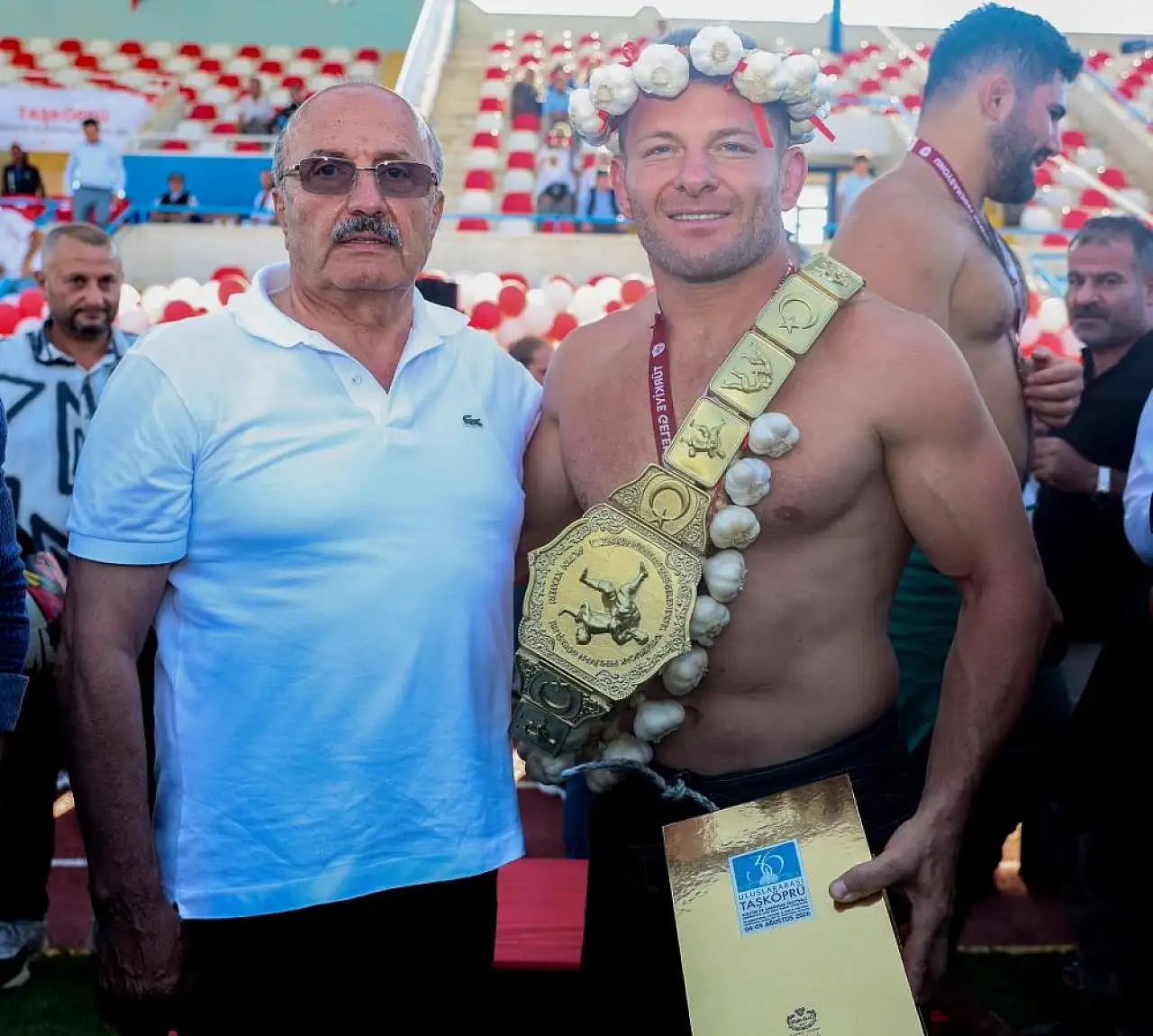 İsmail Balaban kimdir? İsmail Balaban kaç kilo? İsmail Balaban boyu kaç? İsmail Balaban'ın eşi kimdir?