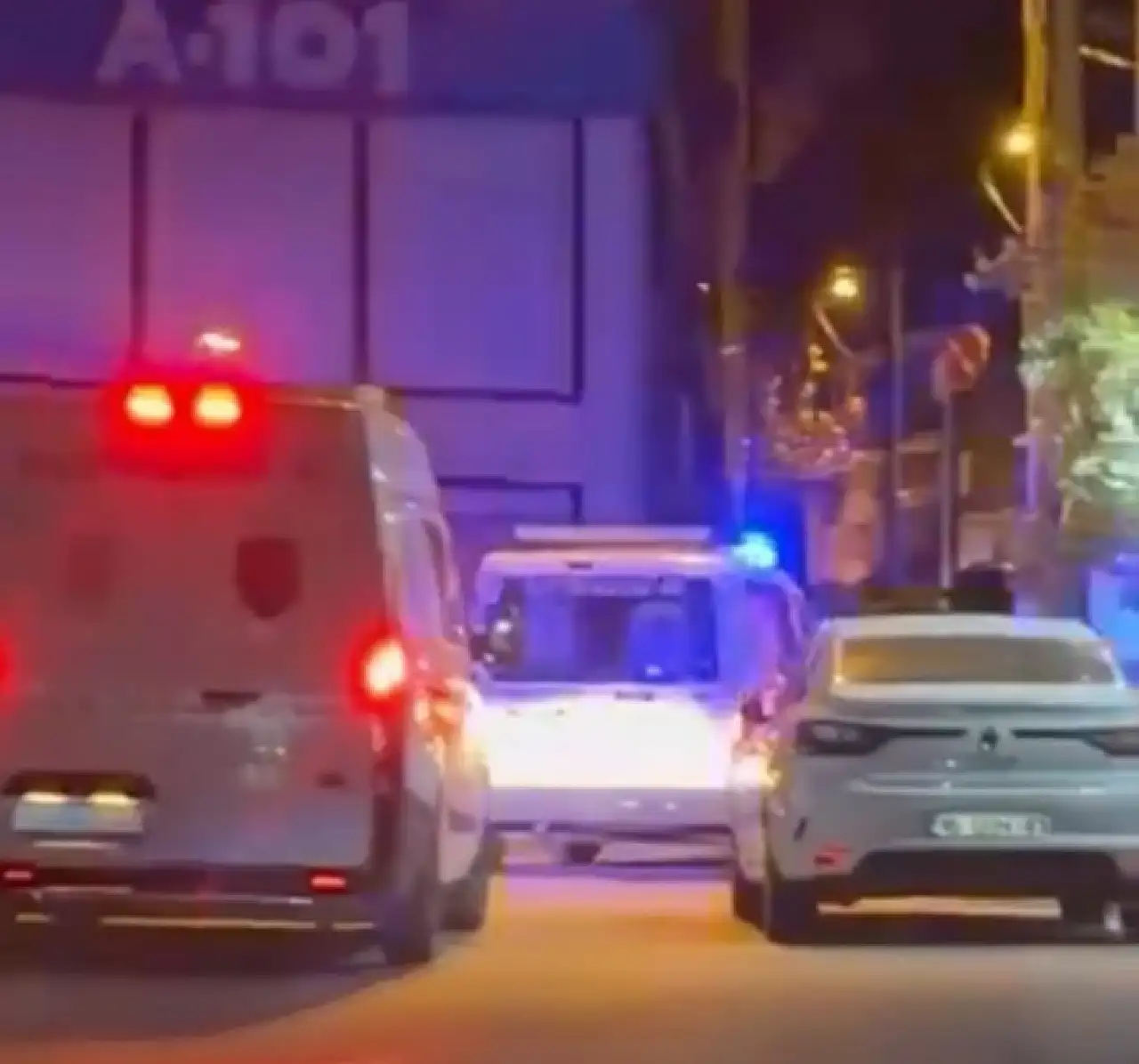 Baba ve kızın esrarengiz ölümü: Biri yatakta diğeri çatı katında cansız bulundu!