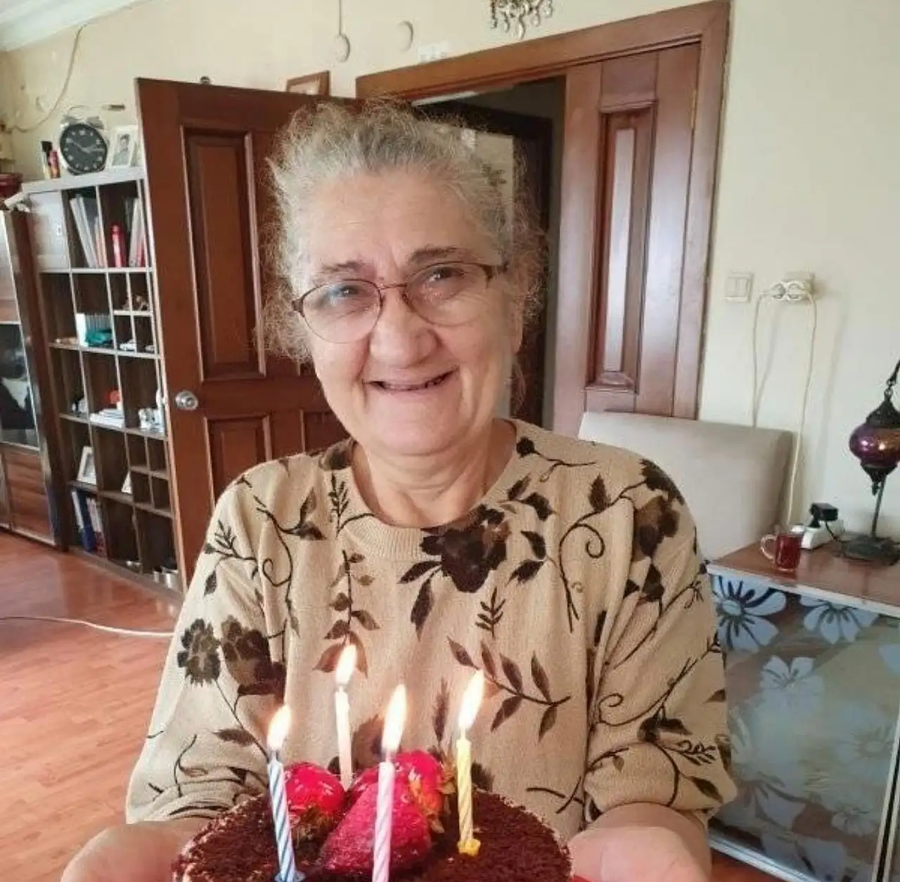 Minibüsün yaya geçidinde çarptığı kadın hayatını kaybetti