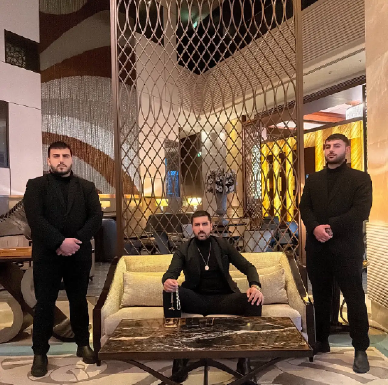 Vanlı Kara Haydar kimdir? Gerçek adı ne? Vanlı Kara Haydar'ın eşi kimdir? Vanlı Kara Haydar Çağla Öz nasıl tanıştı?
