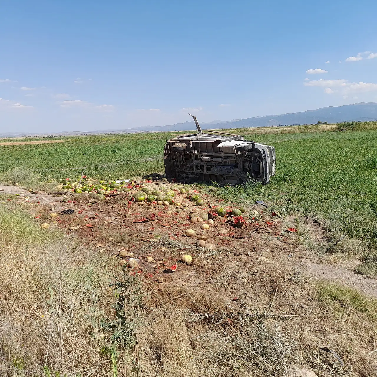 Konya'da feci kaza: 2'si çocuk 3 kişi yaralandı