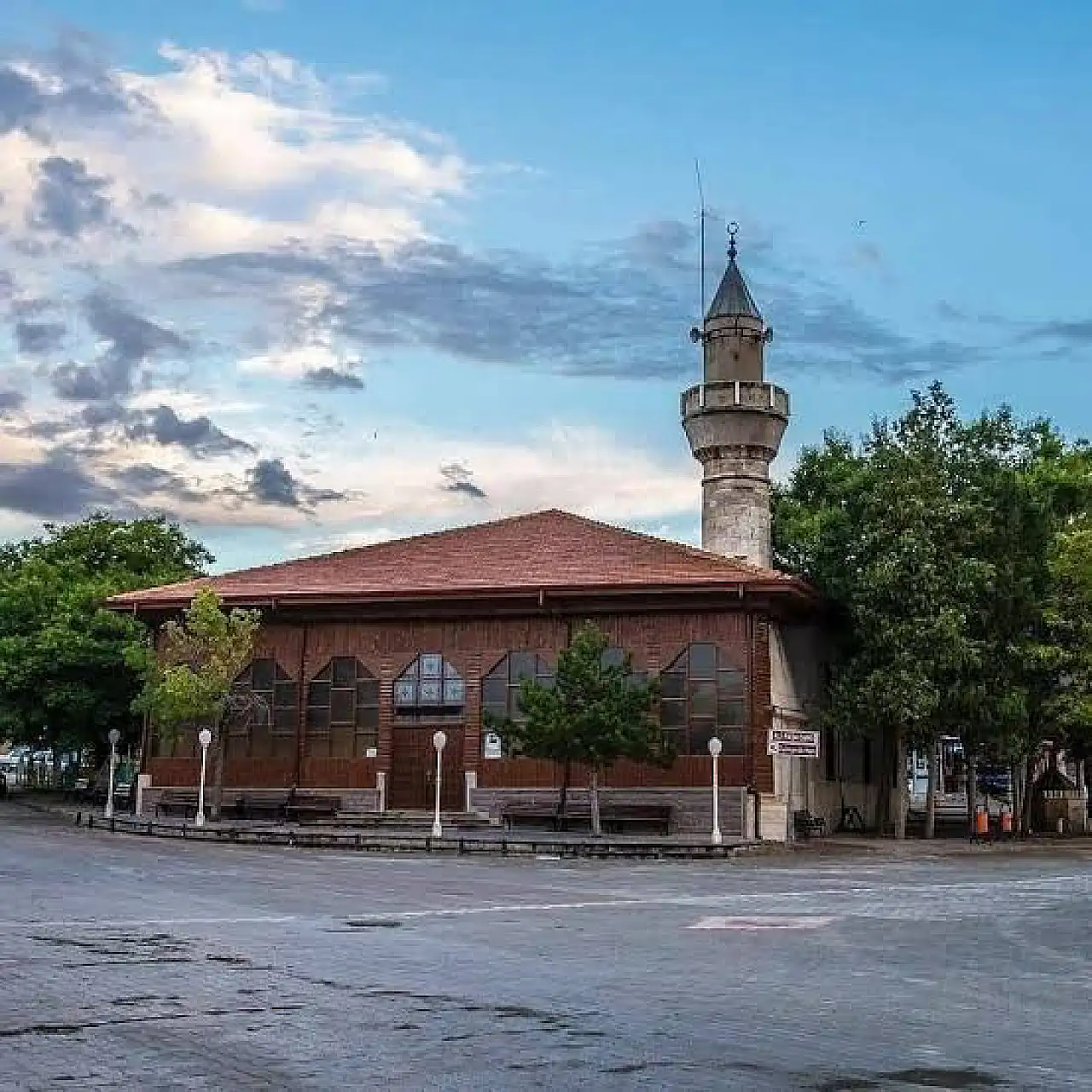 Konya'nın zıvrak ilçesi: Suyu tarihe, toprağı berekete akıyor