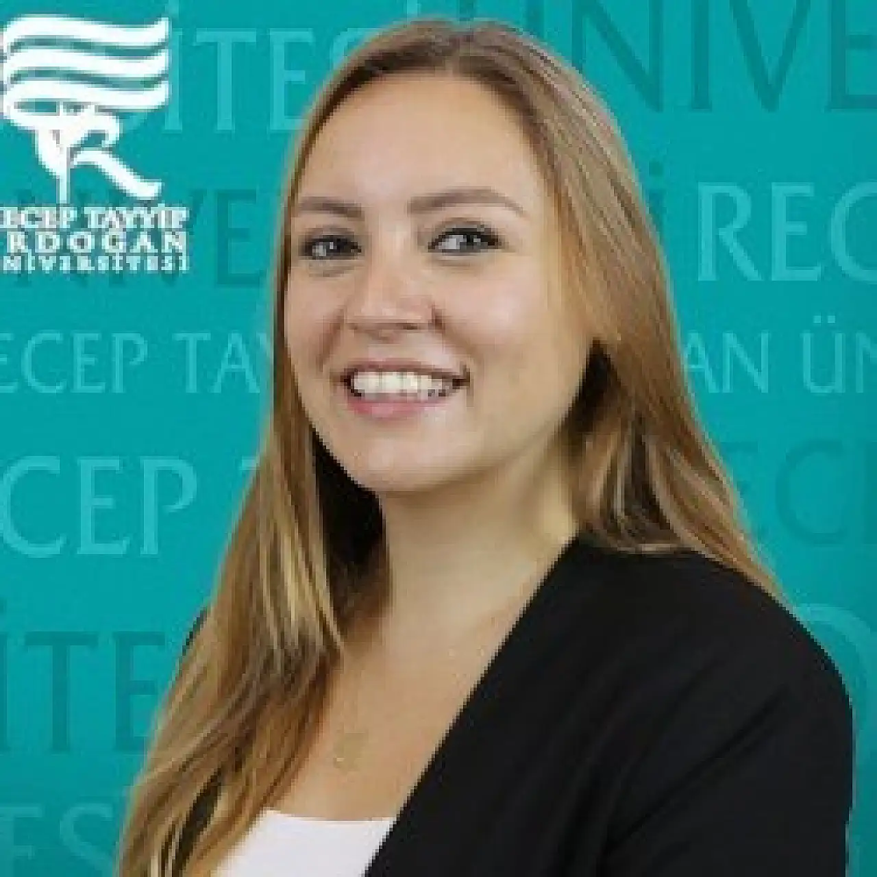 10. kattaki evinin balkonundan düşen akademisyen yaşamını yitirdi