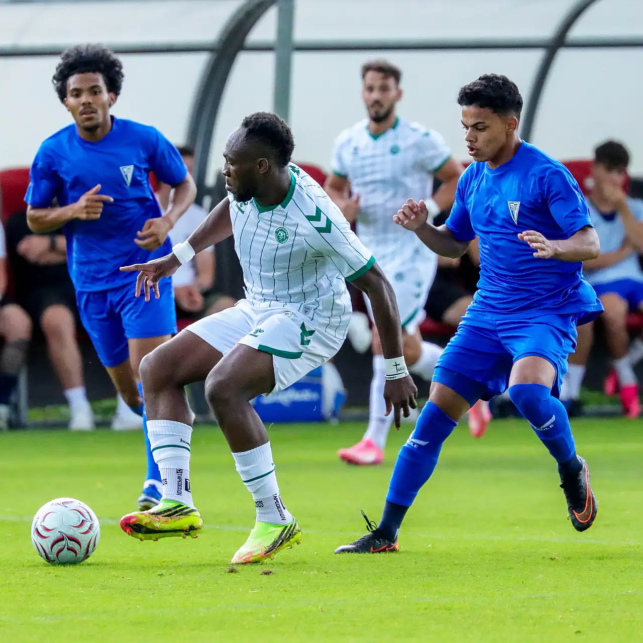 Konyaspor Slovenya'da bir galibiyet bir mağlubiyet aldı