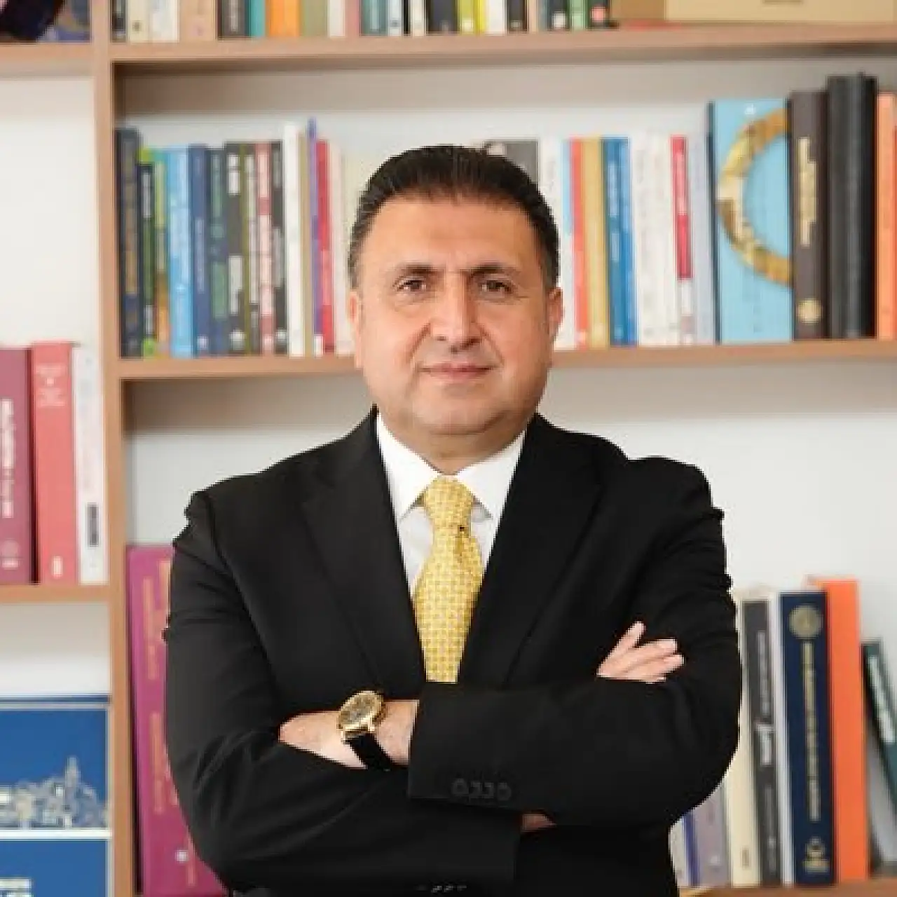 Murat Mücahit Yentür kimdir? Kaç yaşında? Murat Mücahit Yentür'ün eşi kimdir? Hangi partiden?