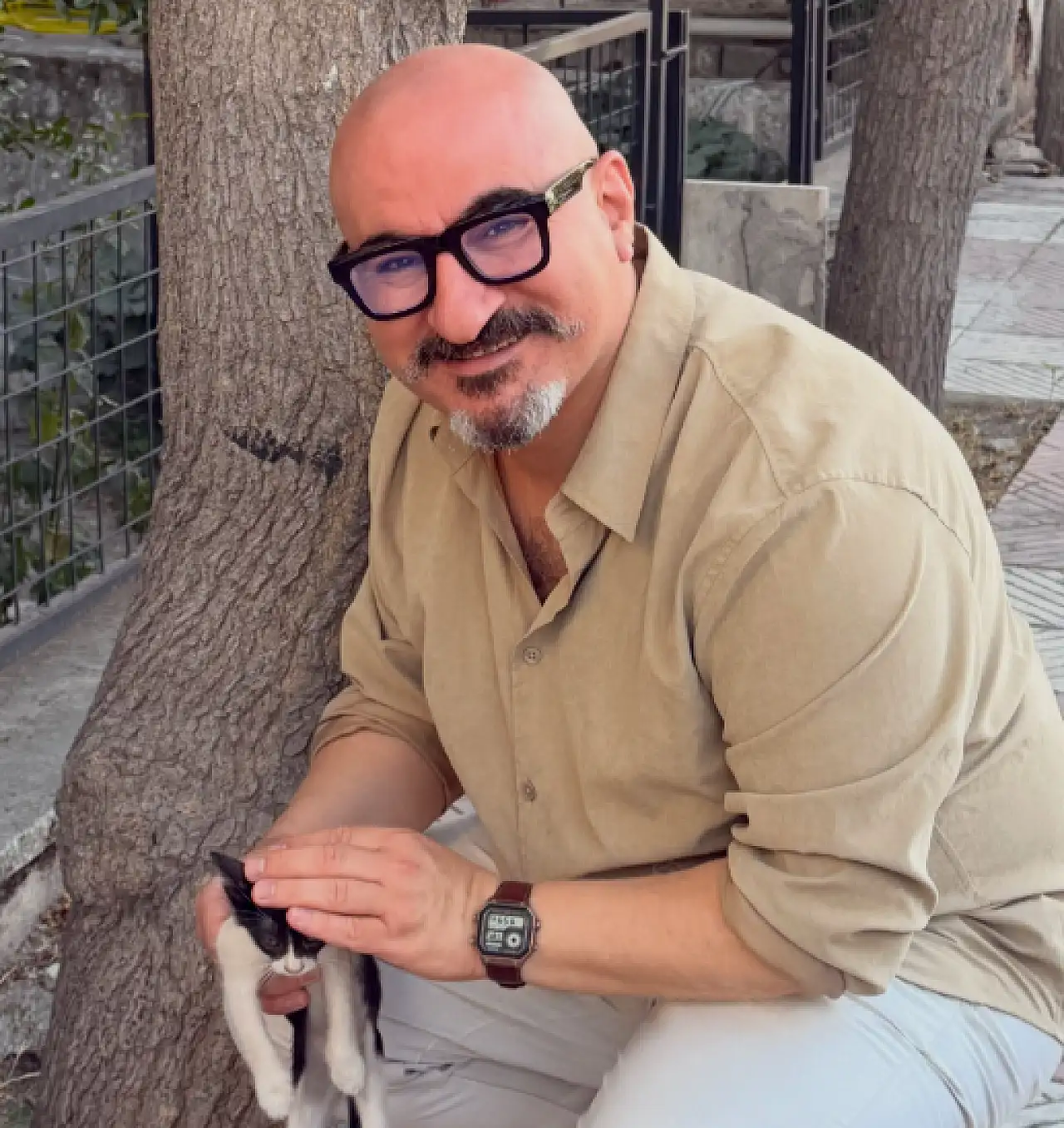 Ümit Rona kimdir? Kitapları neler? Ümit Rona avukat mı? Manisa Barosu Başkanı kimdir?