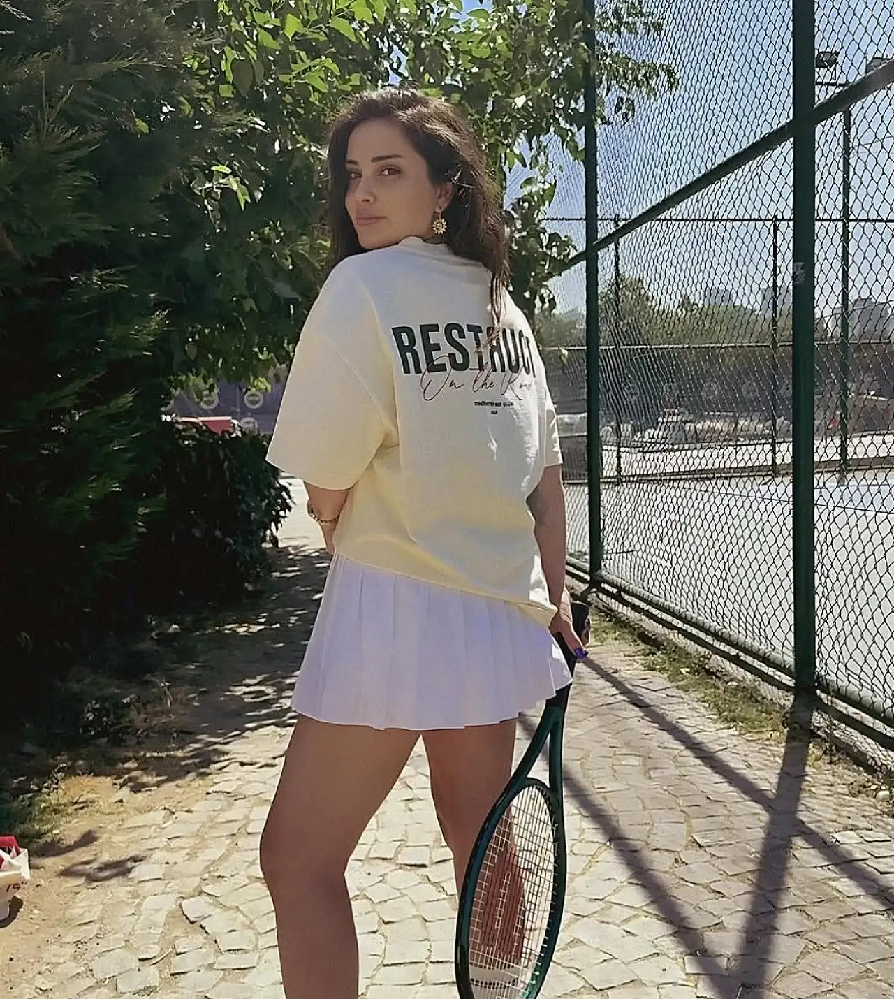 Deniz Bağdaş kimdir? Deniz Bağdaş'ın eşi Aksel Gürel kimdir? Deniz Bağdaş evlendi mi?
