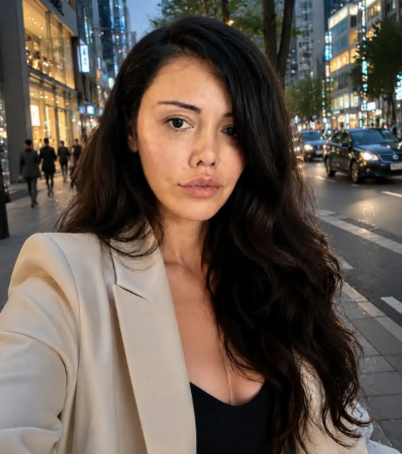 Didem Ceran kimdir? Didem Ceran neden yüz nakli yaptırdı? Didem Ceran eski ve yeni hali