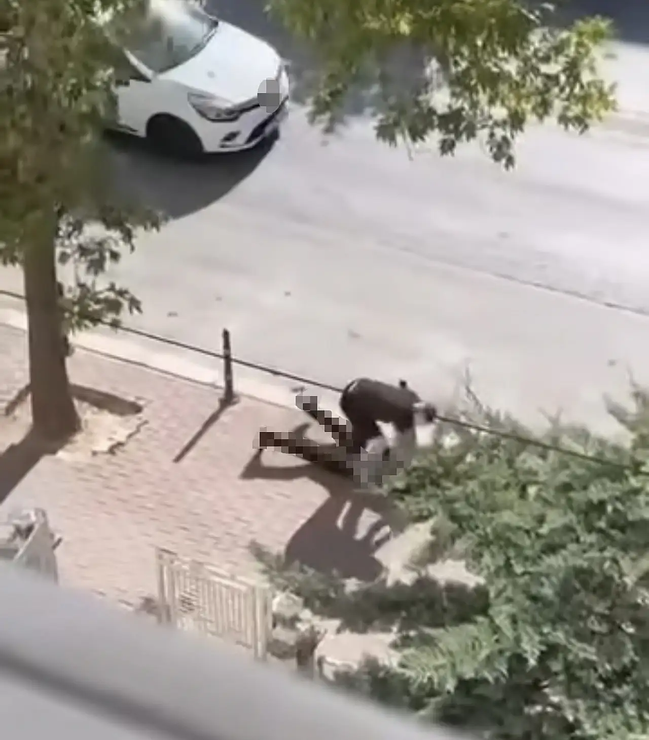 Konya'da husumetlisini bıçaklayarak öldürdü: O anlar kamerada