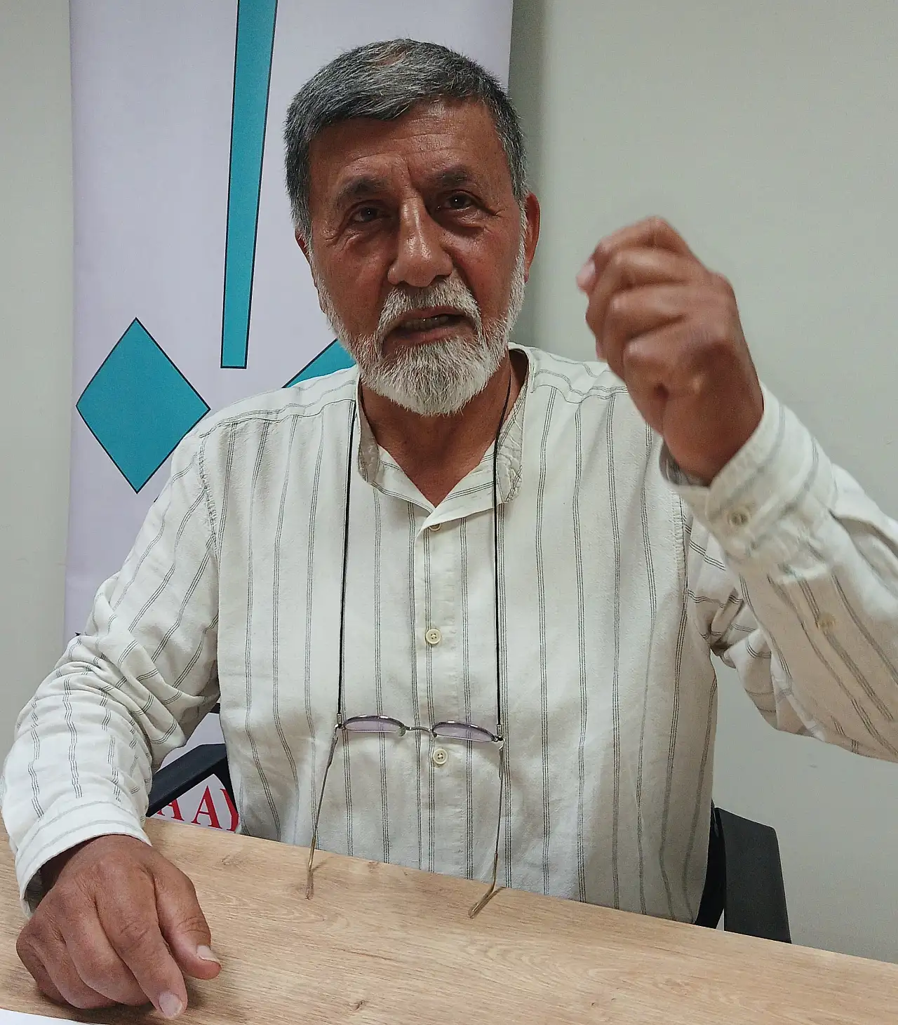 Mustafa Güçlü, Yavuz Bülent Bakiler'i anlattı: 'Milli duyguları yüksek bir şairdi'