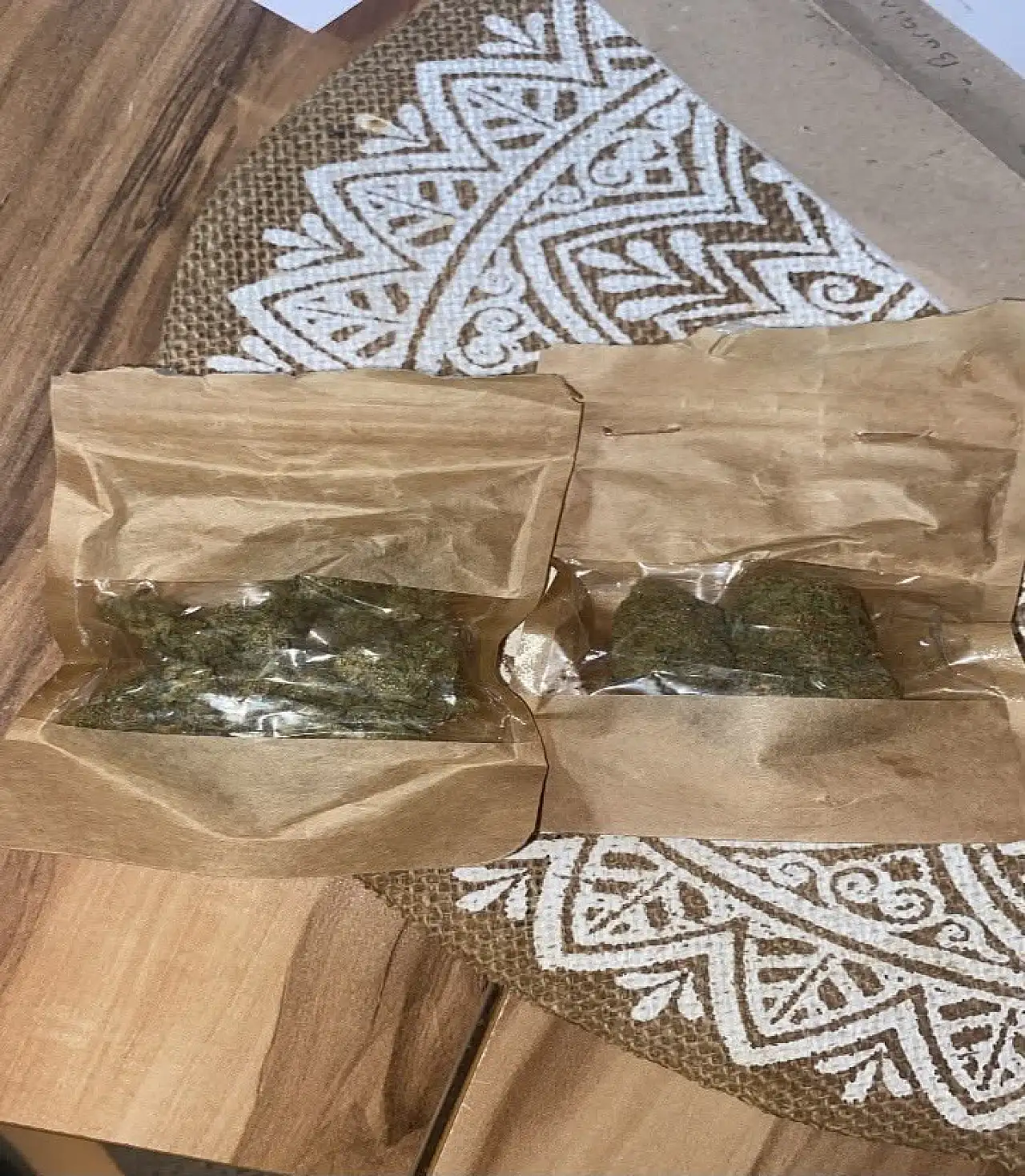 Fuhuş ağı mesajlarla ortaya çıktı: Kadınları müşterilere böyle yönlendirmişler