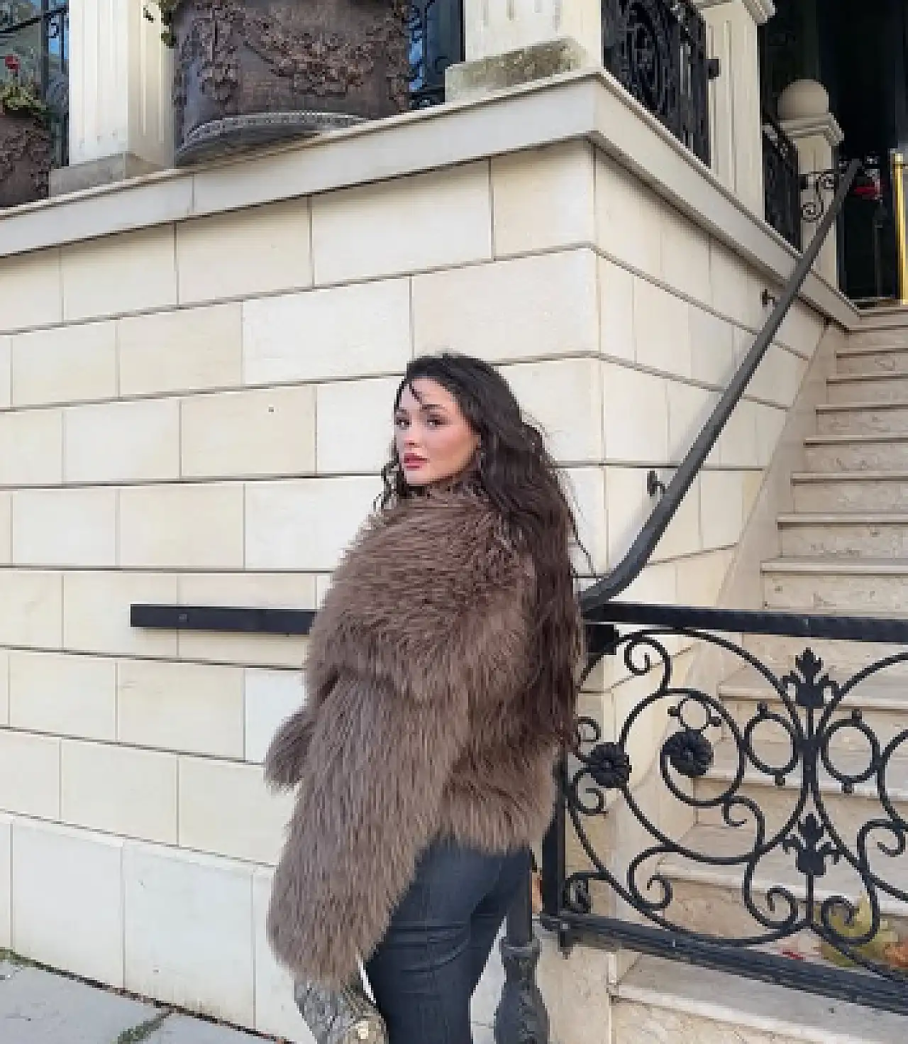 Muammer Akmeşe kimdir? Kaç yaşında? Derya Pınar Ak sevgilisi kimdir?