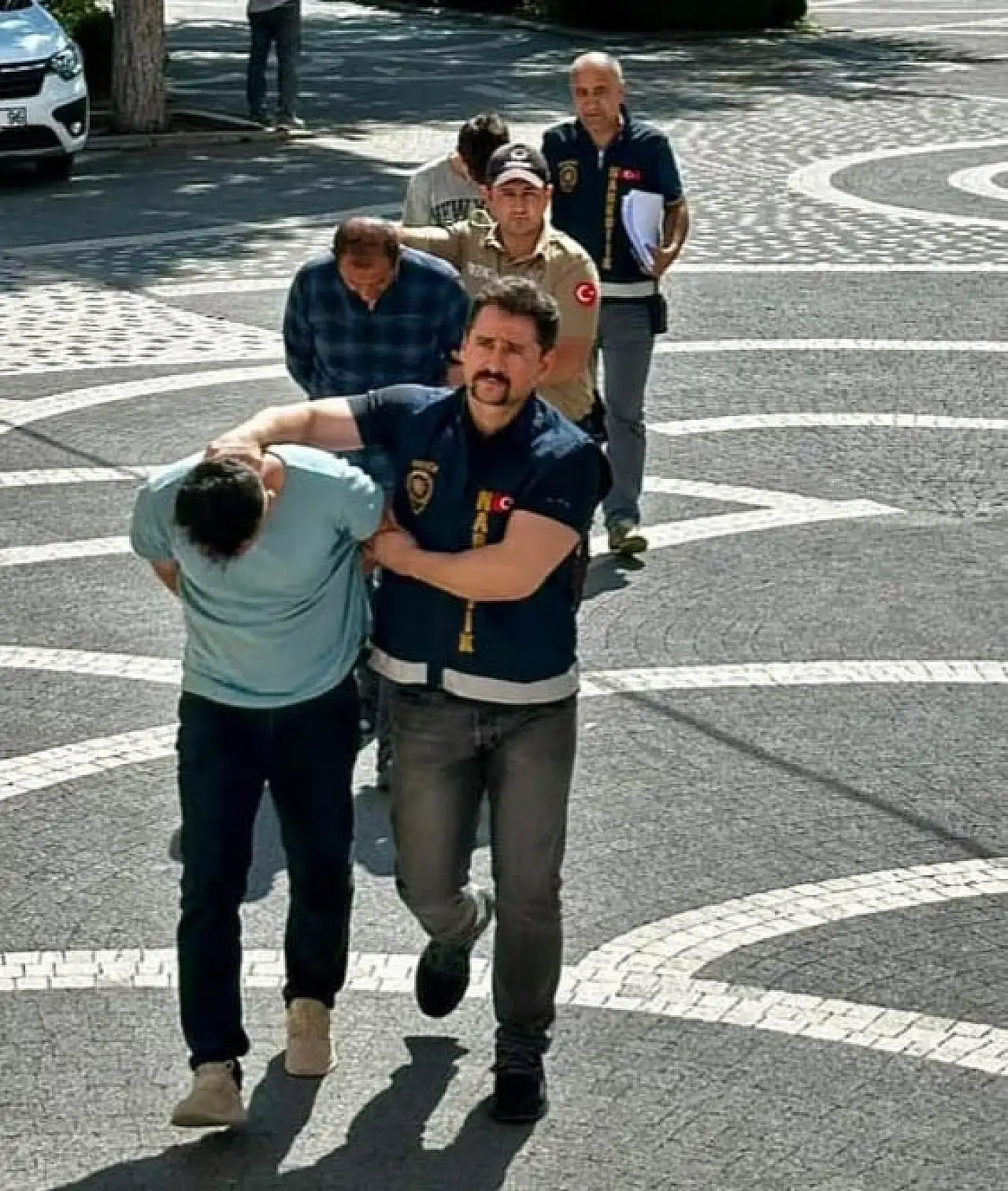 Konya'da durdurulan araçtan zehir çıktı