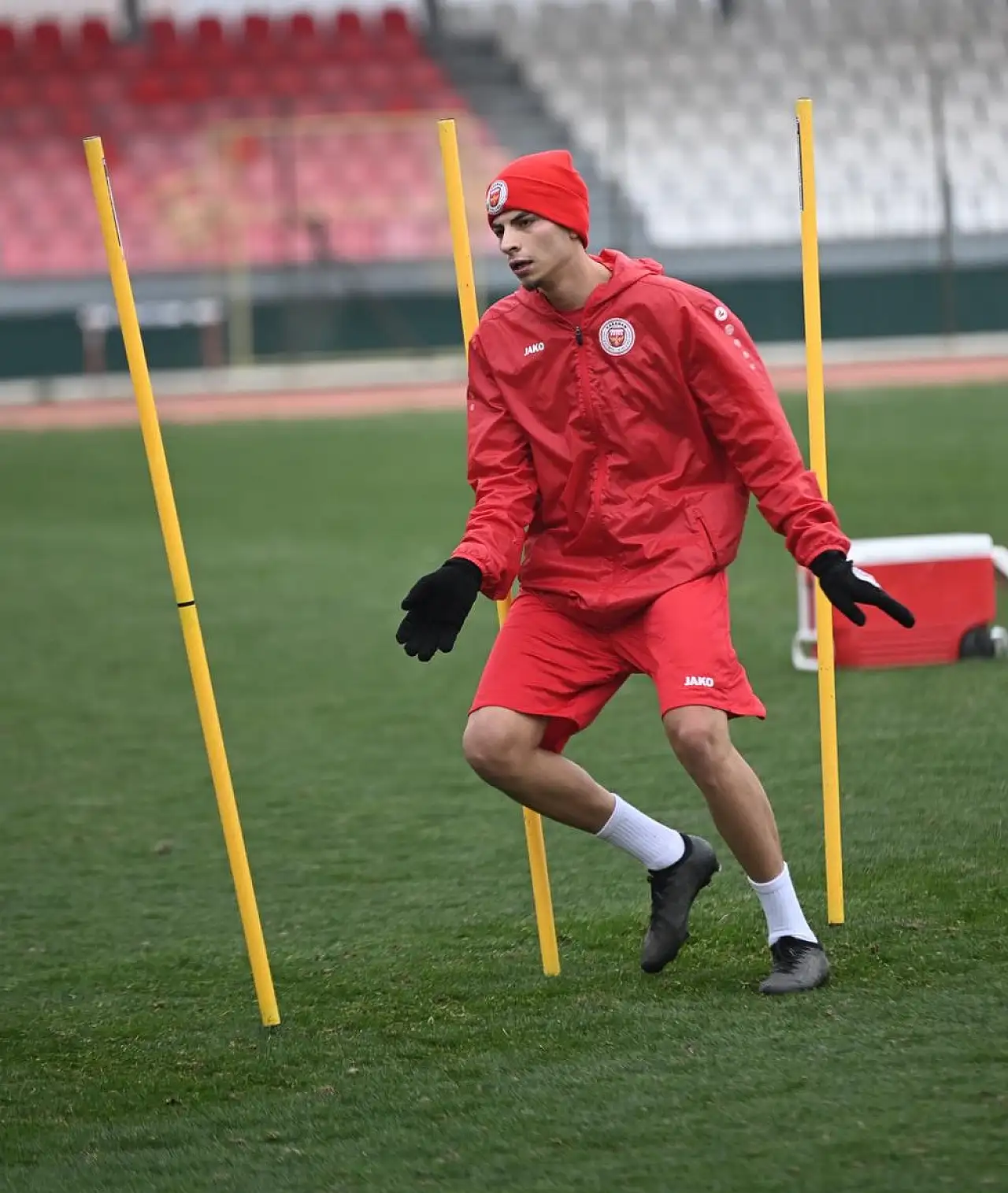AMATÖRDEN PROFESYONEL LİGE: ARDA SOYLU KARAMAN FK'DA