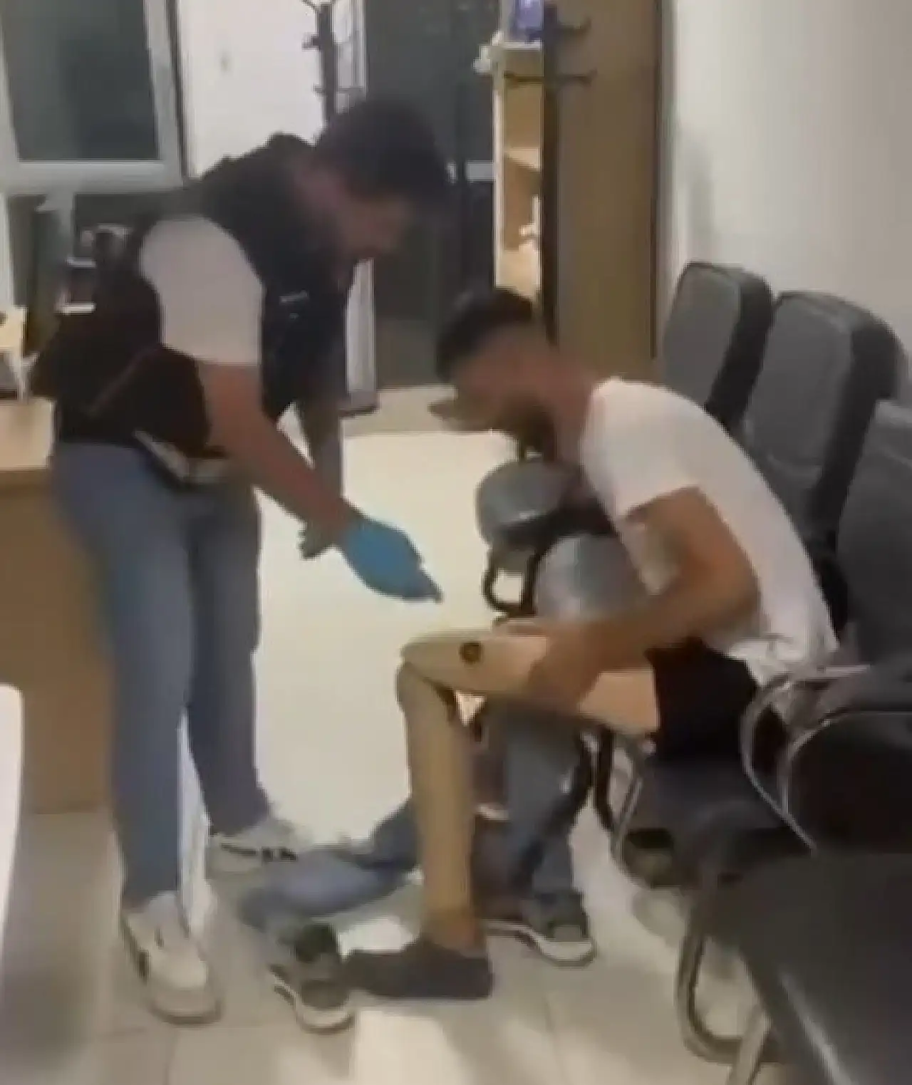 Polis aramasında şoke eden görüntü! Uyuşturucuyu böyle gizlemiş
