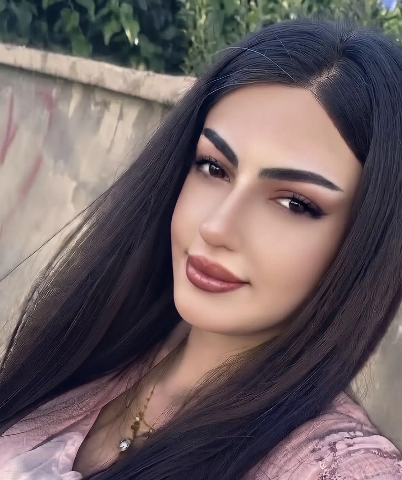 20 yaşındaki Beyza Serdar evinde ölü bulundu!