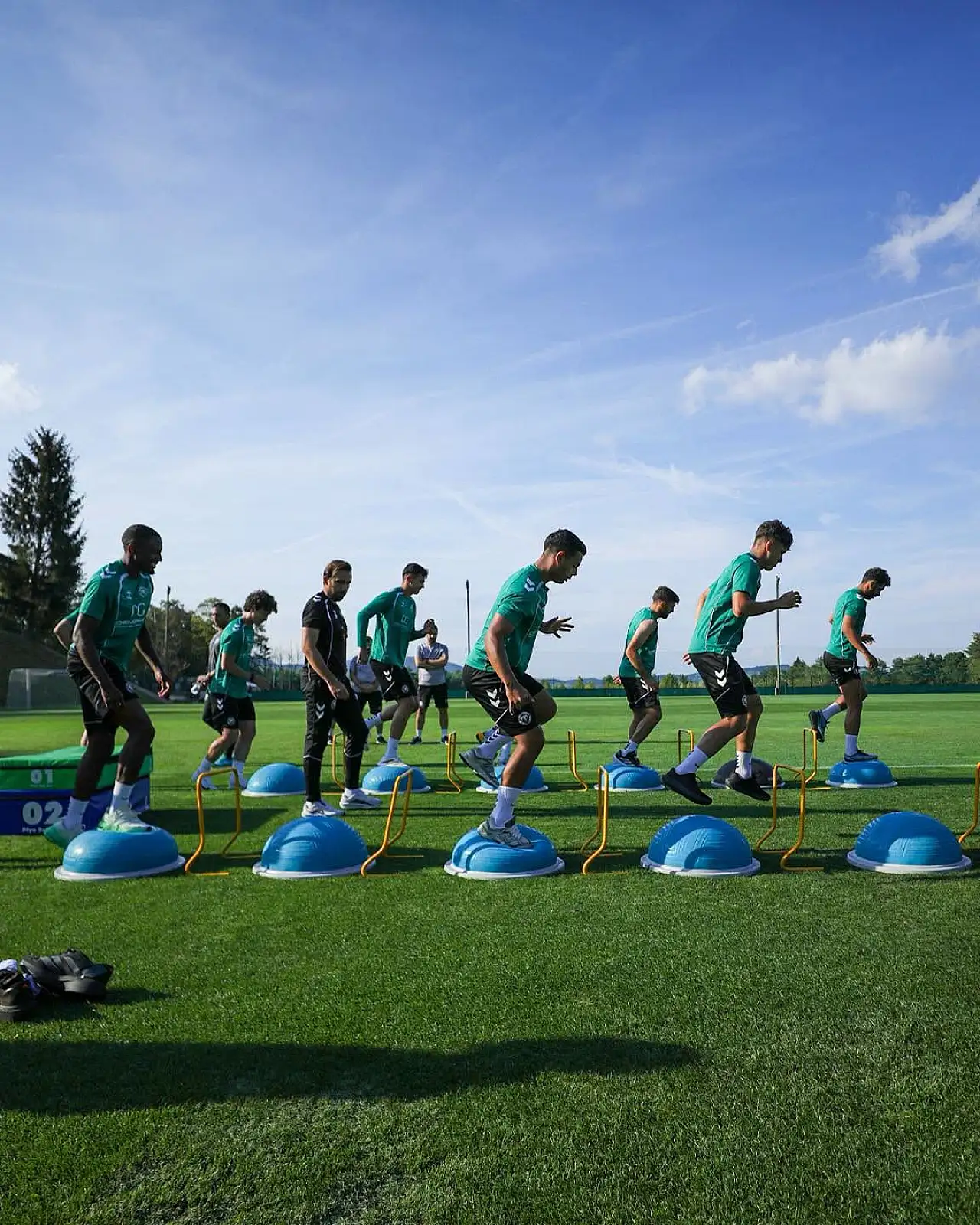 Konyaspor Slovenya'da bir galibiyet bir mağlubiyet aldı