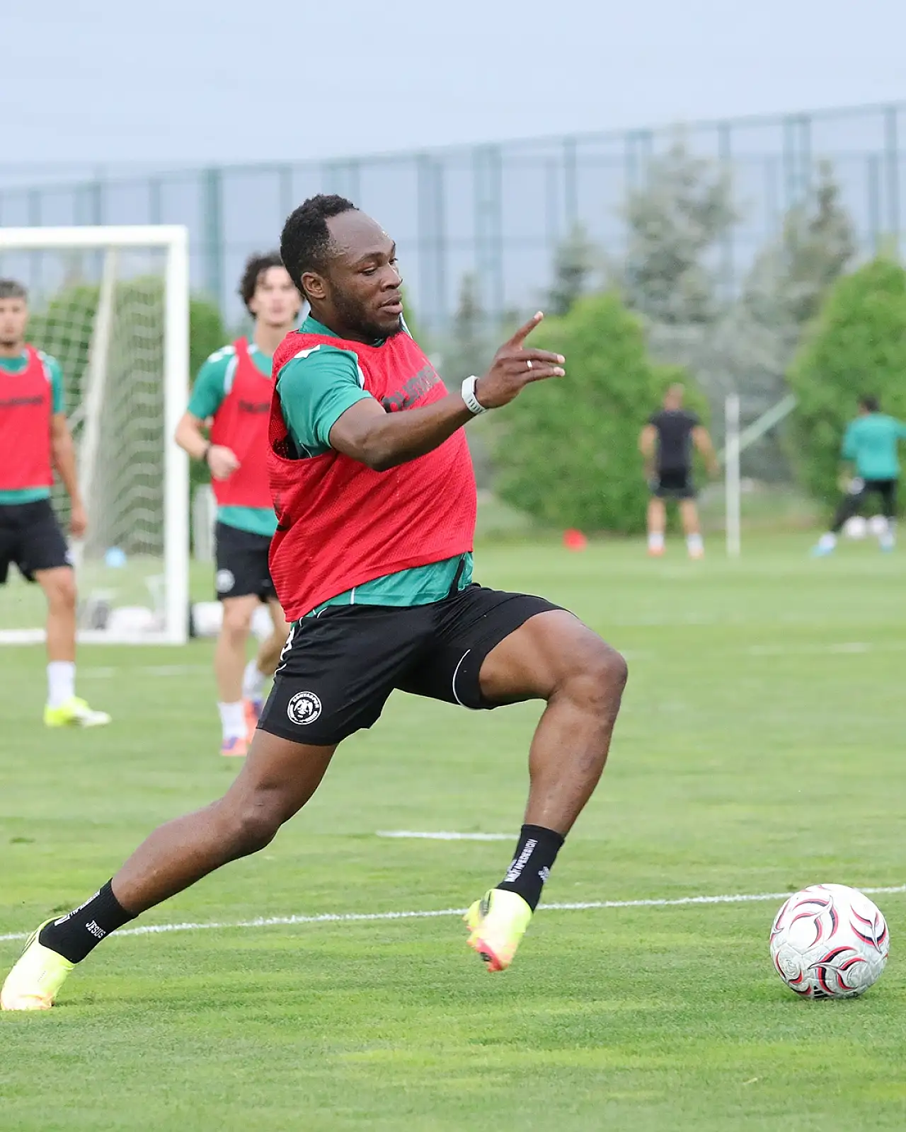 Konyaspor kaç transfer yapacak? Kritik değerlendirme geldi!