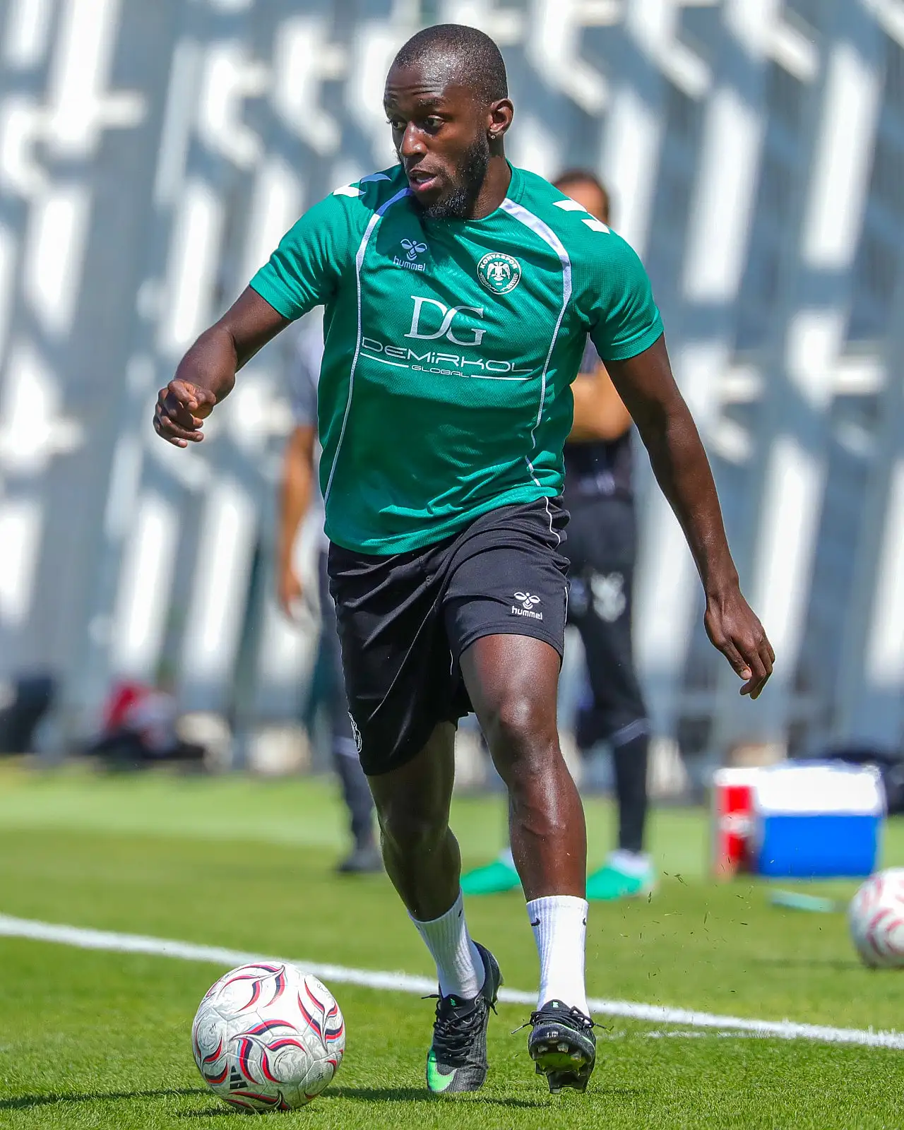 Konyaspor'da Kasımpaşa mesaisi sürüyor