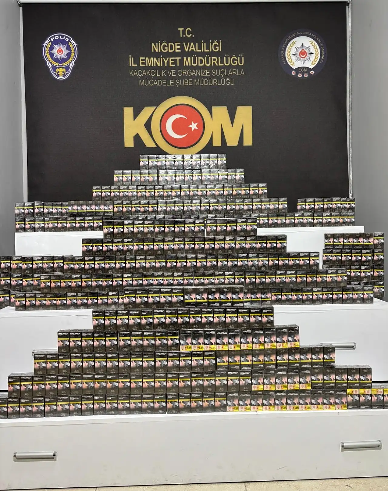 Kaçakçılık operasyonunda 2 zanlı yakalandı