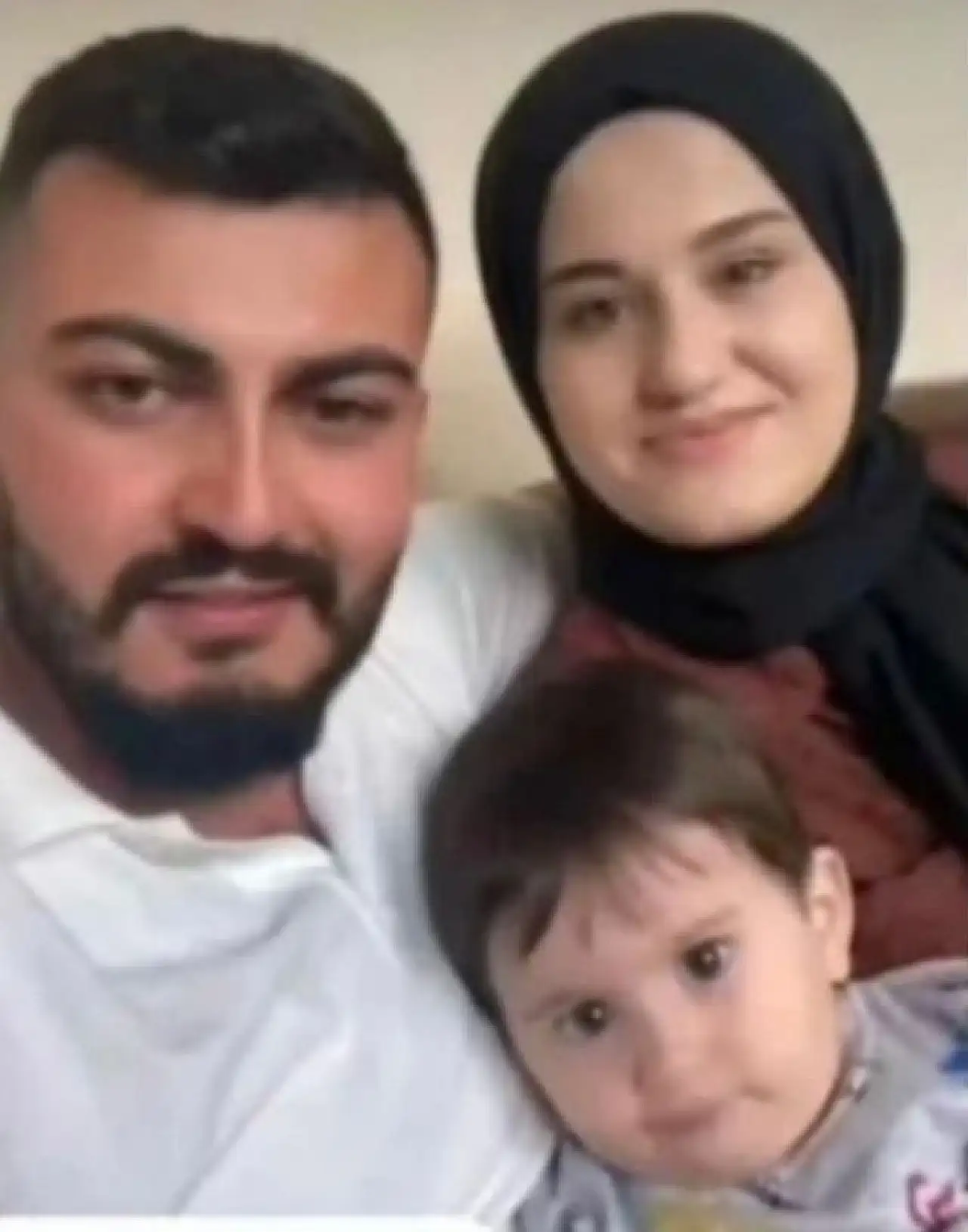 Feci kazada hayatını kaybeden 4 kişi son yolculuğuna uğurlandı