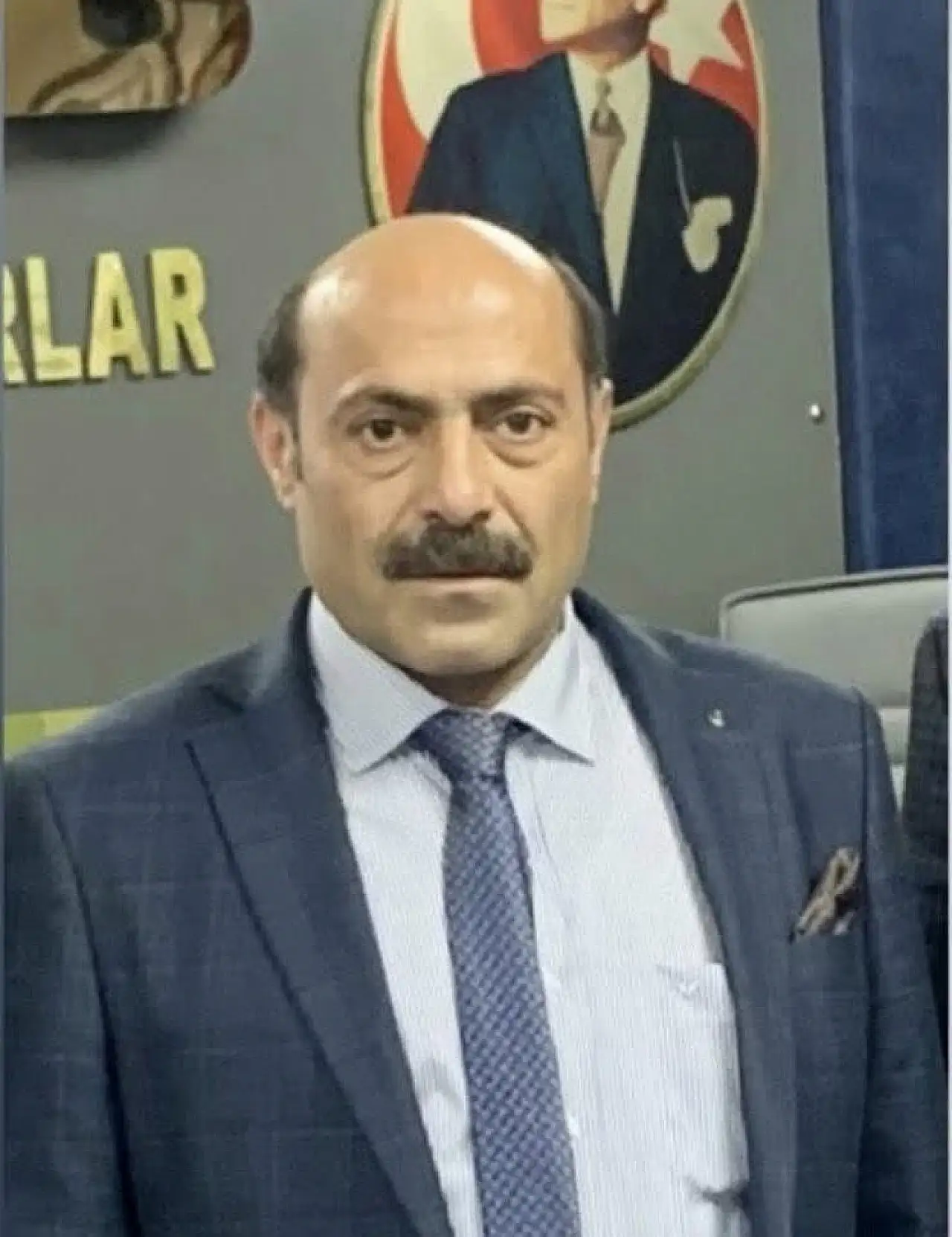 Minibüs TIR'a arkadan çarptı: Oda başkanı hayatını kaybetti