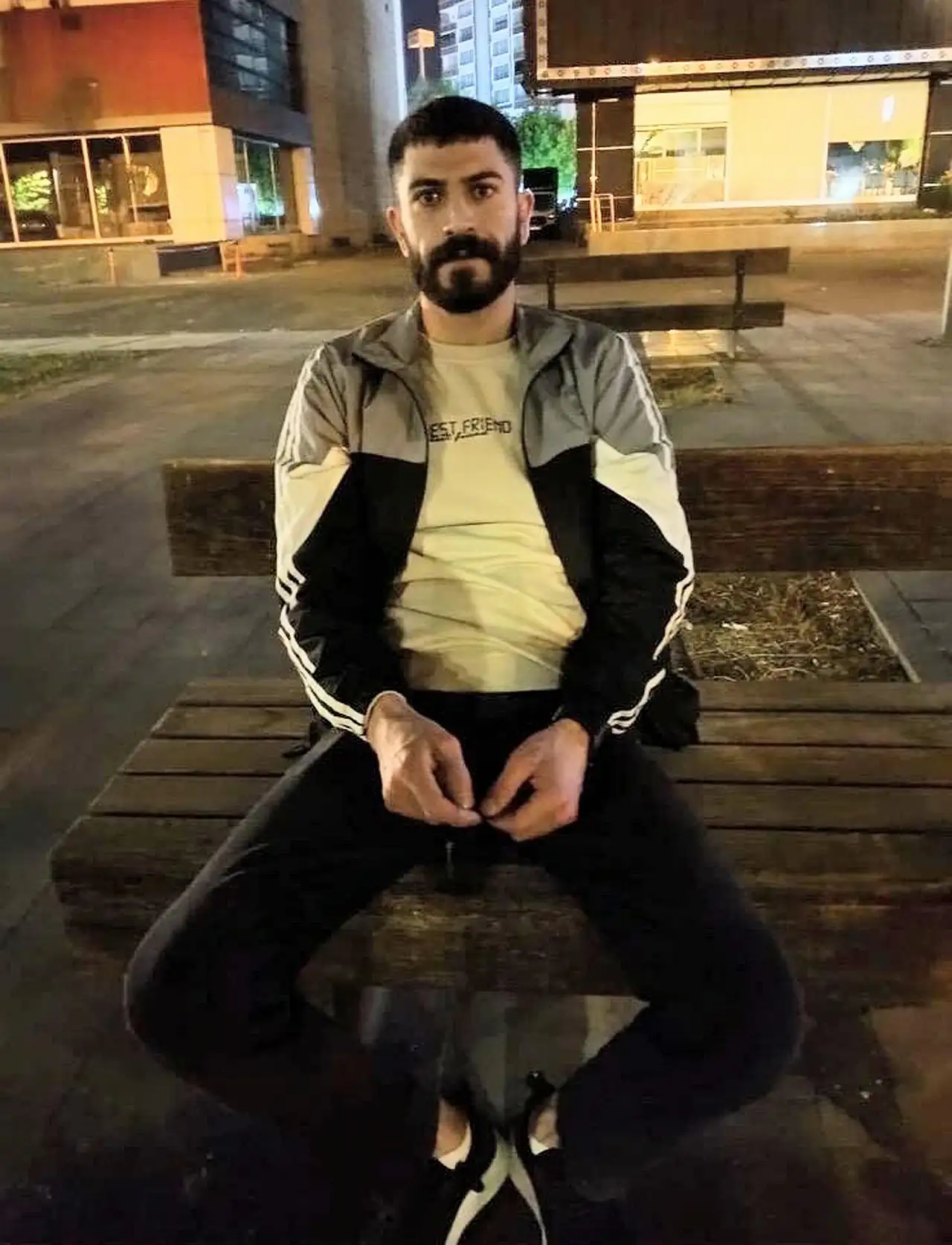Yangında dehşete düşüren şüphe! Ölen eşini mutfağa mı kilitledi?