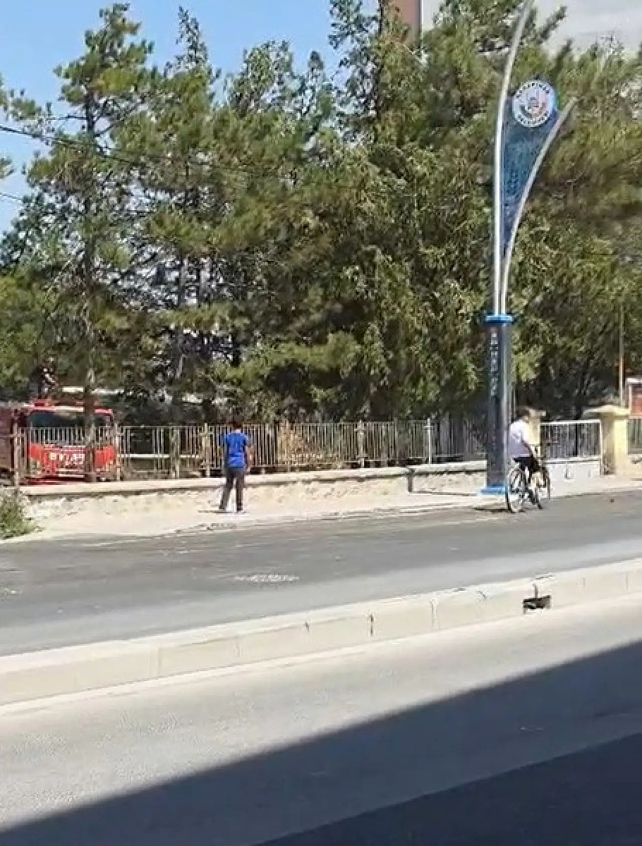 Konya'da peş peşe yangın! İki mahallede alevlere müdahale
