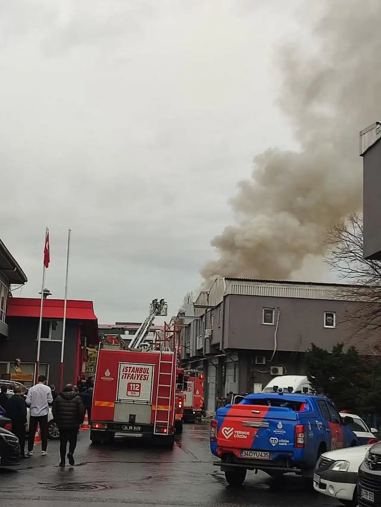 Matbaa kalıp atölyesinde yangın çıktı