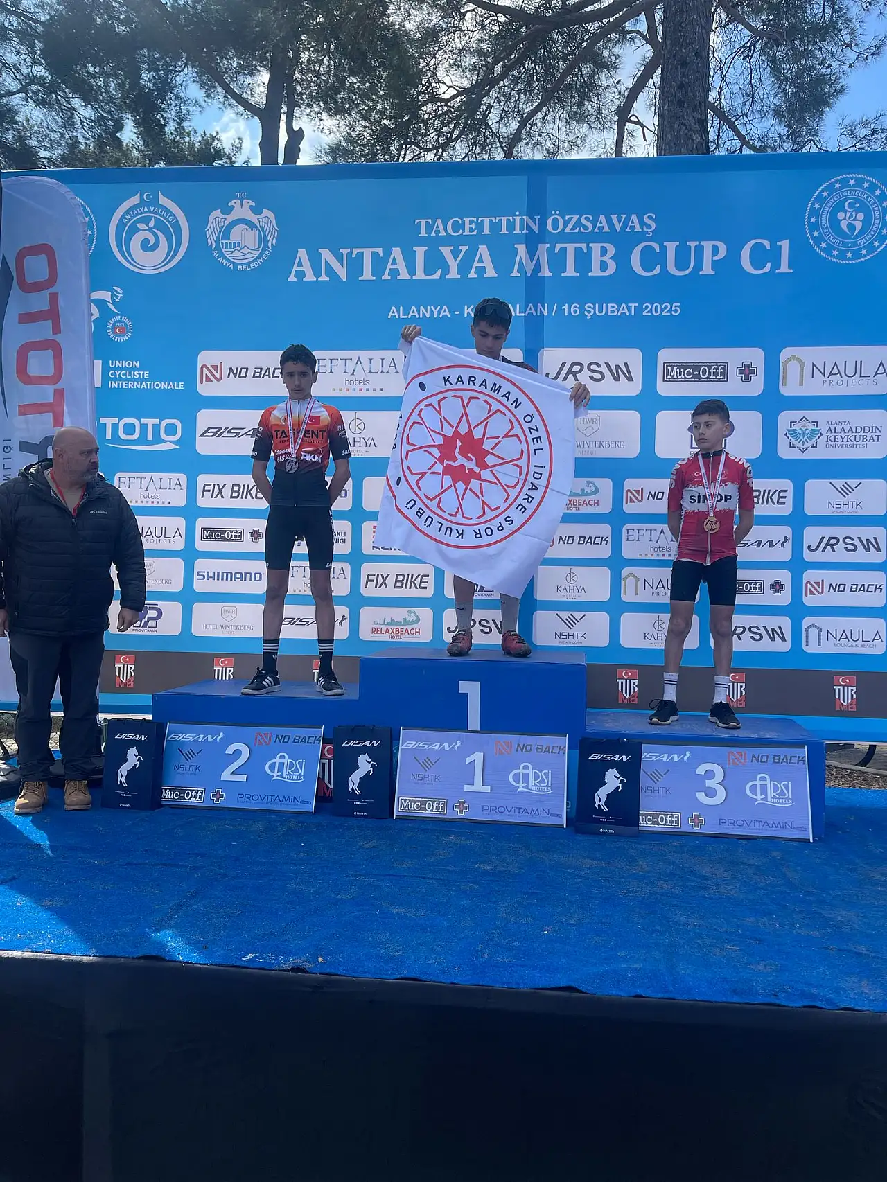 Taşkentspor bisiklet takımı başarıya doymuyor