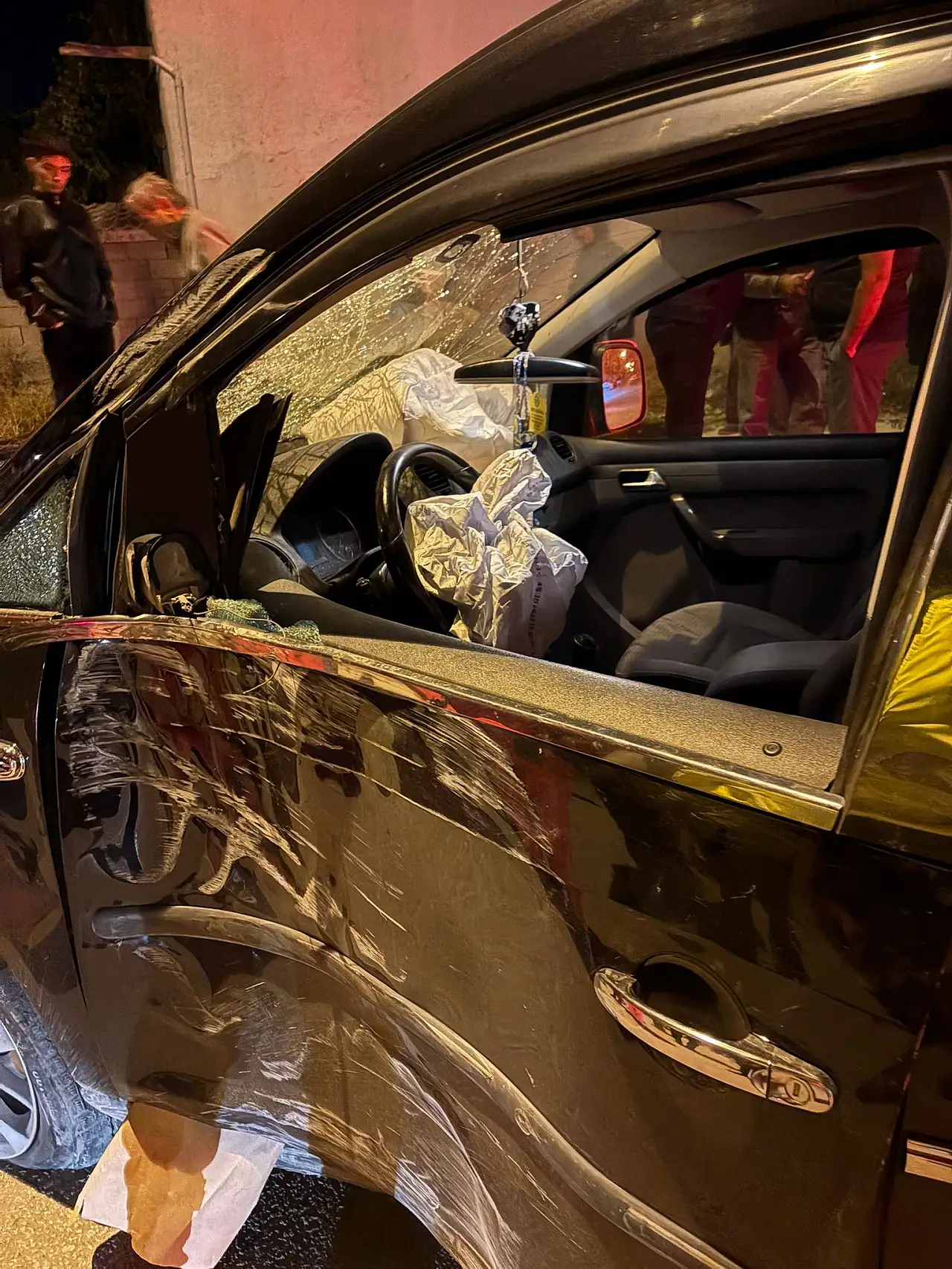 Konya'da kaza yapan motosiklet kaldırımdaki yayalara çarptı: 5 yaralı