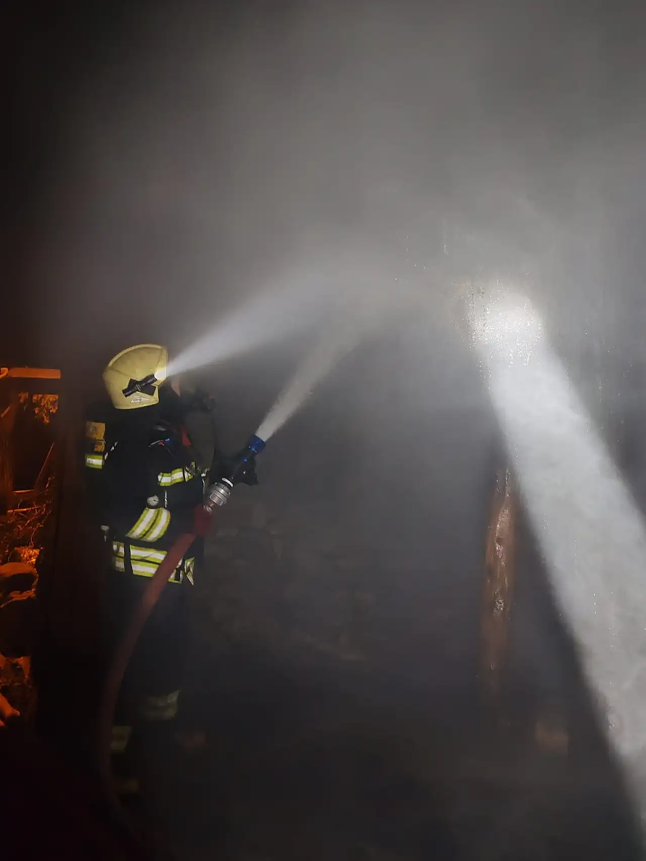 Konya'da 2 katlı müstakil evde yangın
