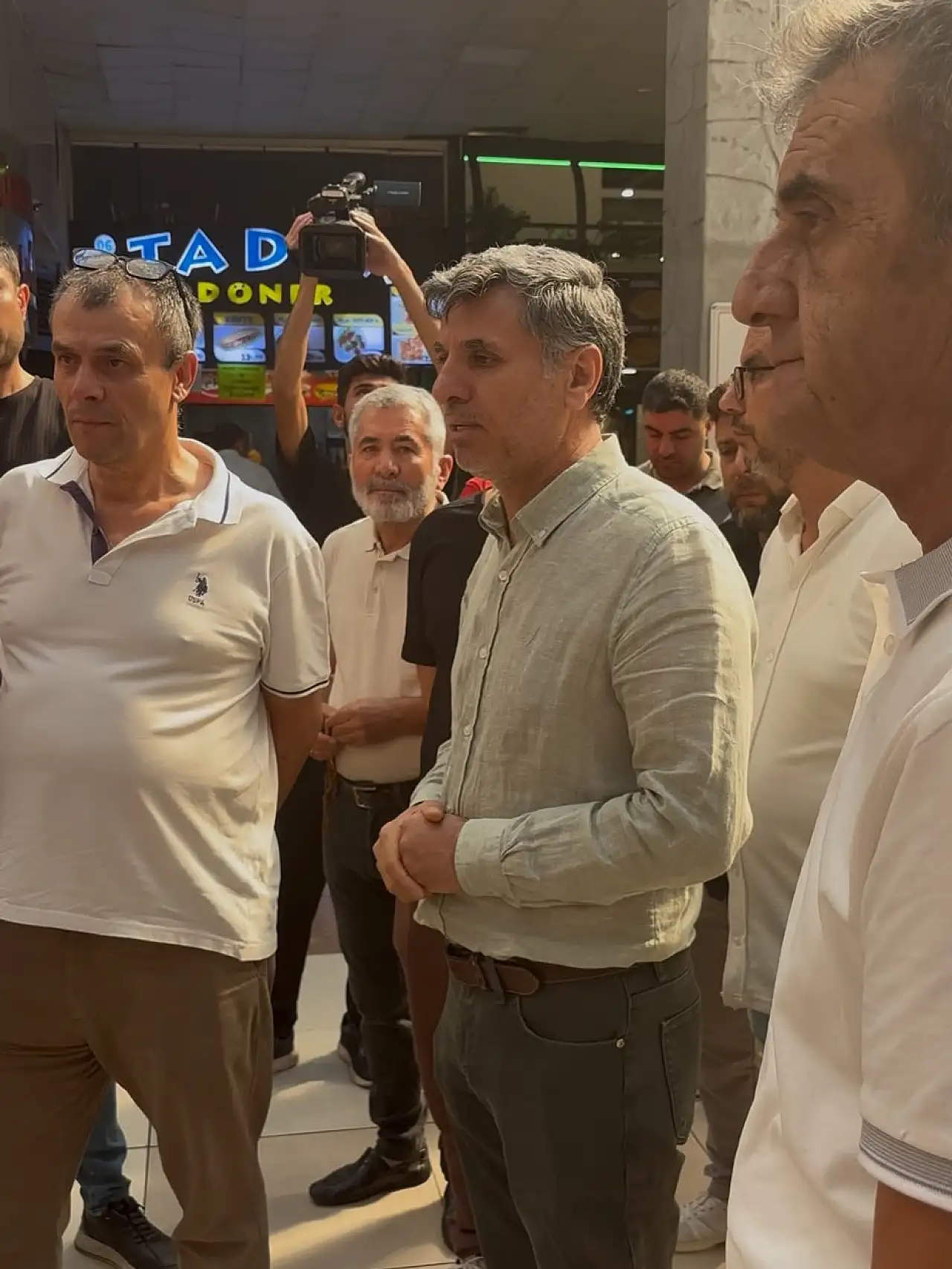 Selçuk Üniversitesi'nde Gökkuşağı AVM için tahliye kararı: Esnaf tepki gösterdi
