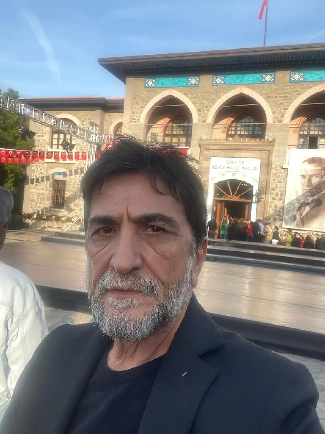 Nihat Genç öldü mü? Neden öldü? Nihat Genç kimdir, görüşü nedir? Nihat Genç Kurtlar Vadisi hakkında ne dedi?