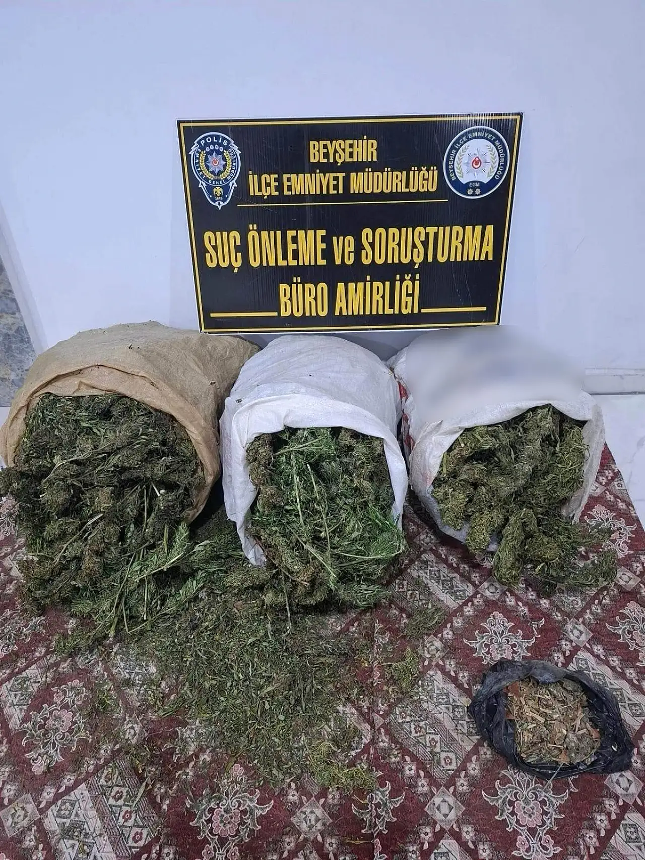Konya'da zehir ticaretine darbe! 5 şüpheli yakalandı
