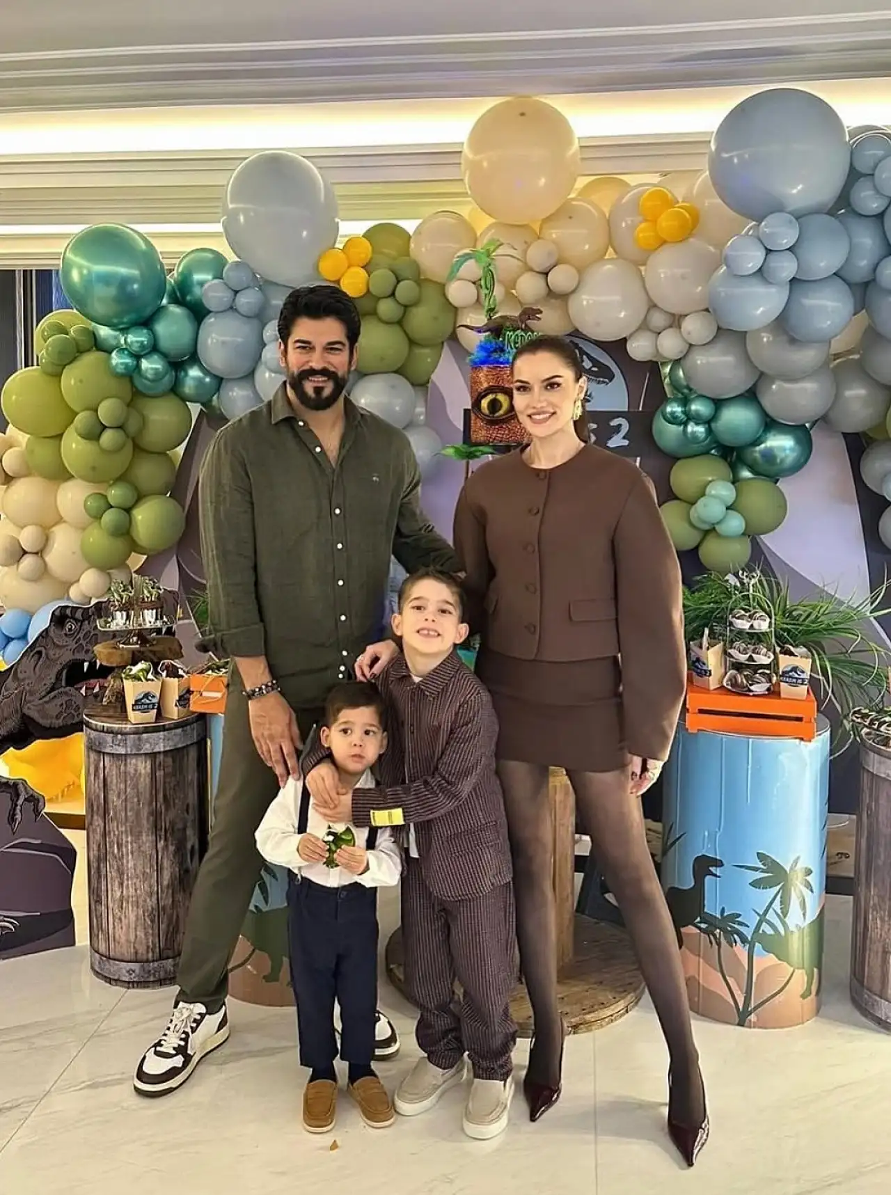 Fahriye Evcen hamile mi? Kaç yaşında? Fahriye Evcen'in kaç çocuğu var?