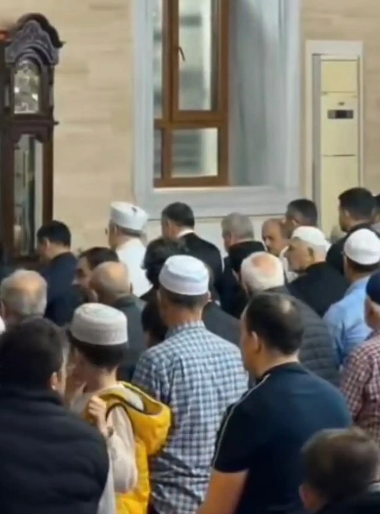 İçişleri Bakanı Mustafa Çiftçi'den memleketi Konya'da Kur'an-I Kerim tilaveti
