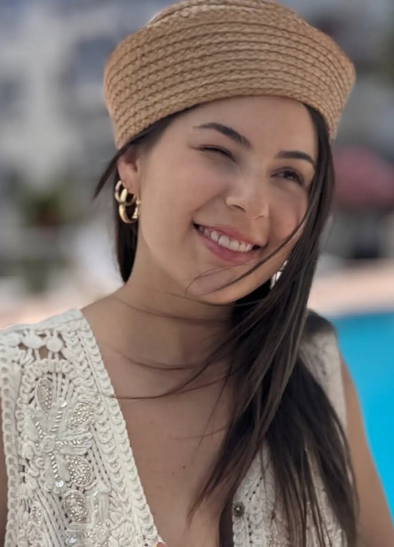 Buse Sinem İren kimdir? Sevgilisi var mı? Buse Sinem İren'in Taşacak Bu Deniz'deki rolu nedir? Dizileri neler? Taşacak Bu Deniz Huriye kimdir?