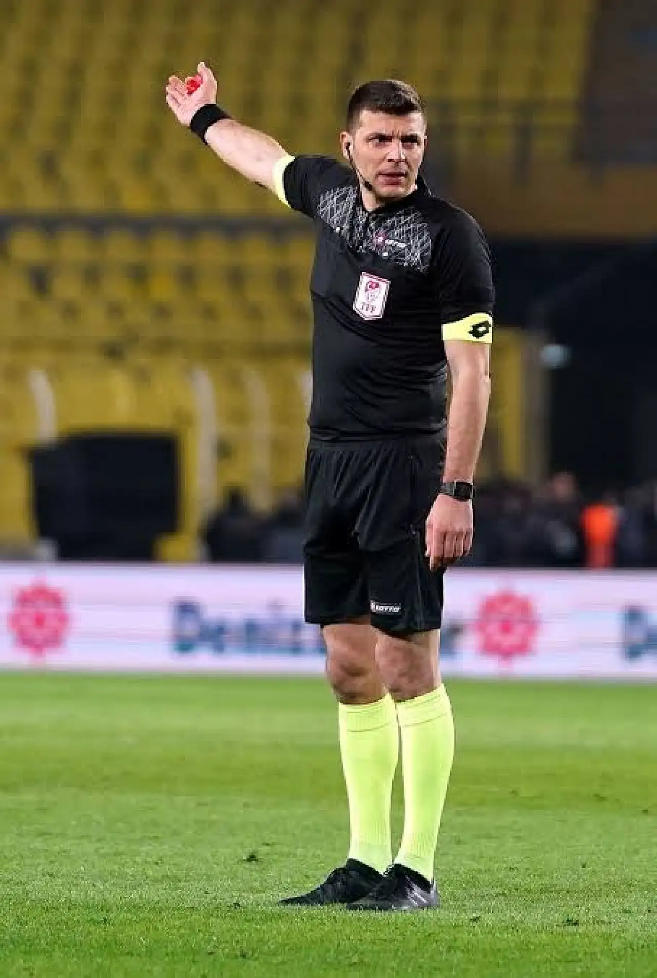 Hakem Ümit Öztürk kimdir? Ümit Öztürk hangi takımlı? Kocaelispor-Amedspor maçının hakemi Ümit Öztürk nereli?