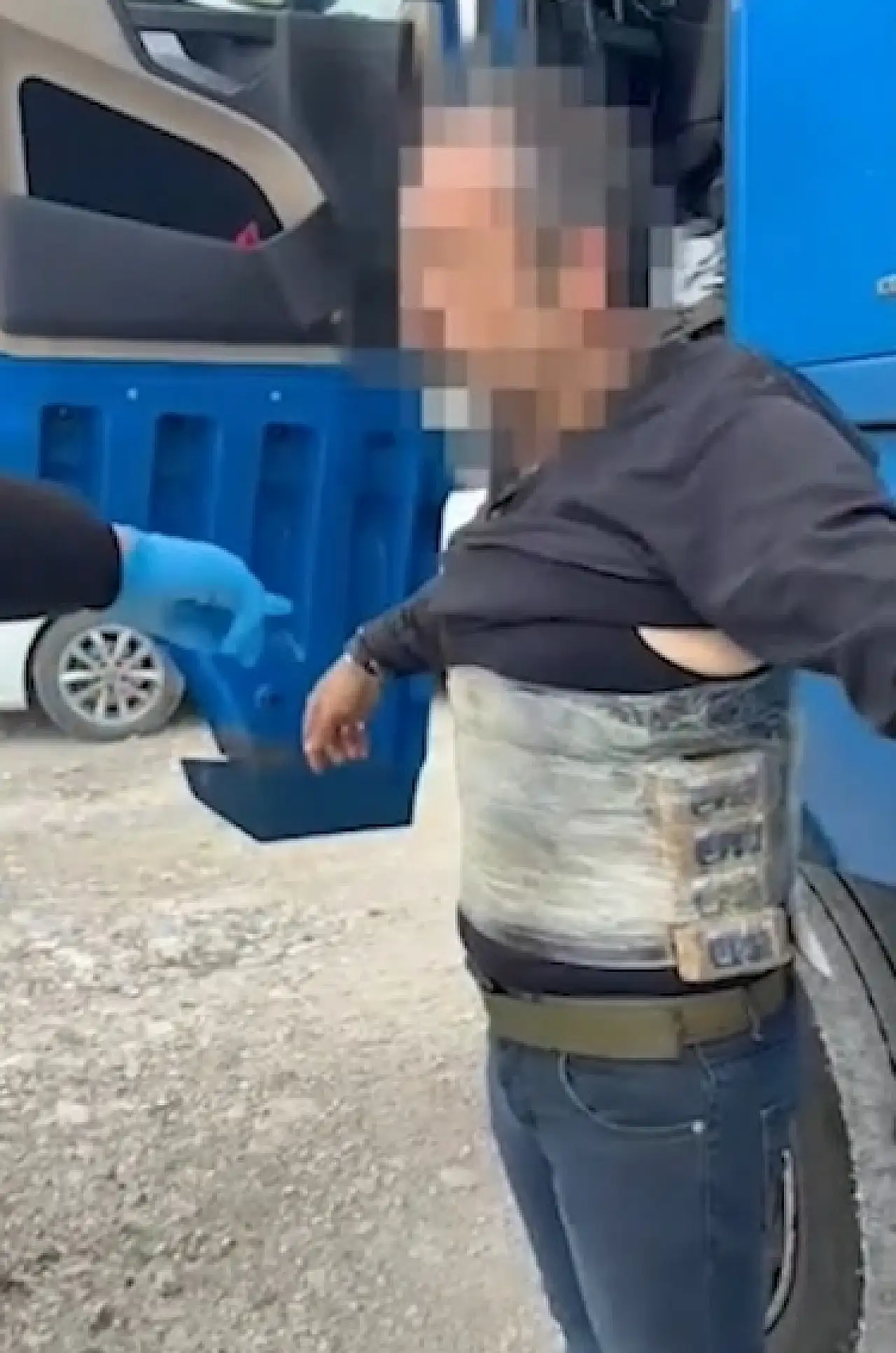 Sınır kapısında uyuşturucuyla yakalandı