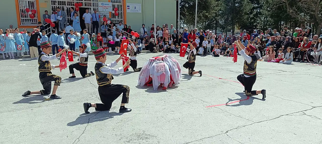 Fidan dikimli kutlama