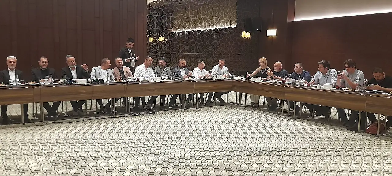 Ömer Korkmaz: Arkadaşlarımız taraftarın önüne atıldı