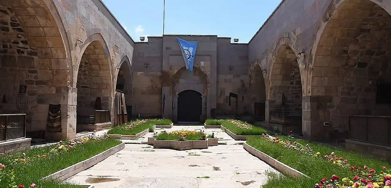 Konya'nın 820 yıllık ticaret mirası zamana meydan okuyor