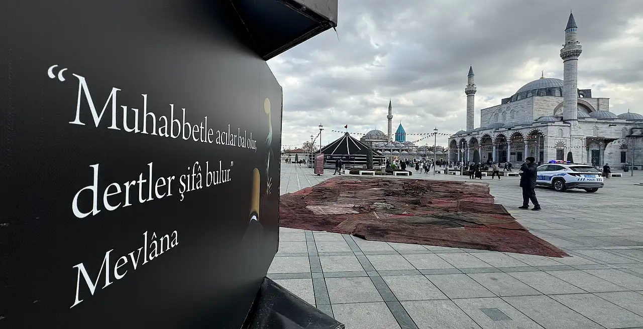 Gazze'deki yıkıma Mevlana Meydanı'ndan sessiz bir mesaj