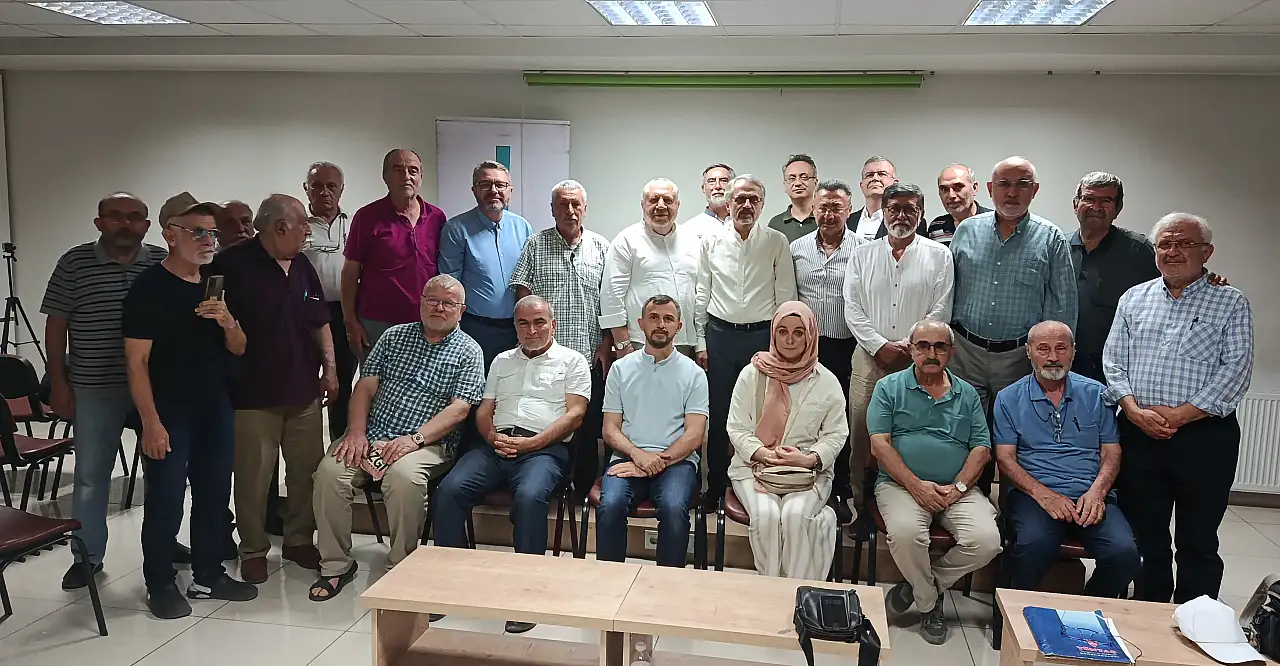 Dr. Mustafa Çıpan: Tahirü-l Mevlevi kültür köprüsüdür