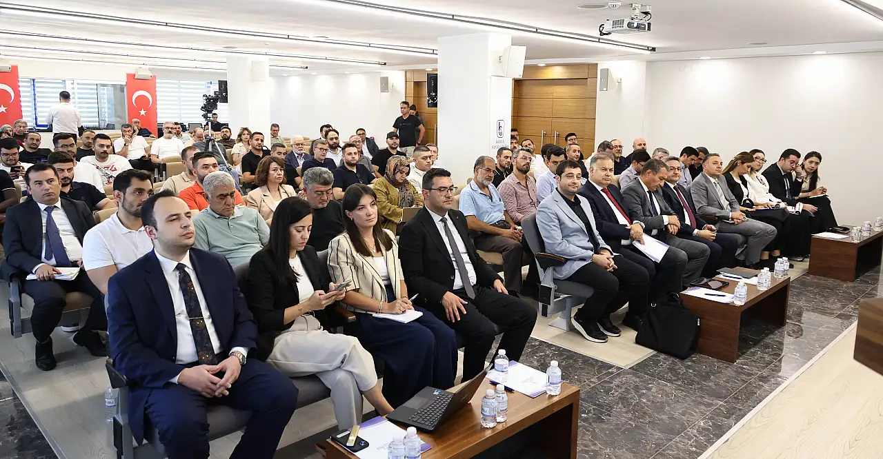 Konyalı sanayiciler ithalat için masaya oturdu! Talepler Ticaret Bakanlığı'na iletildi