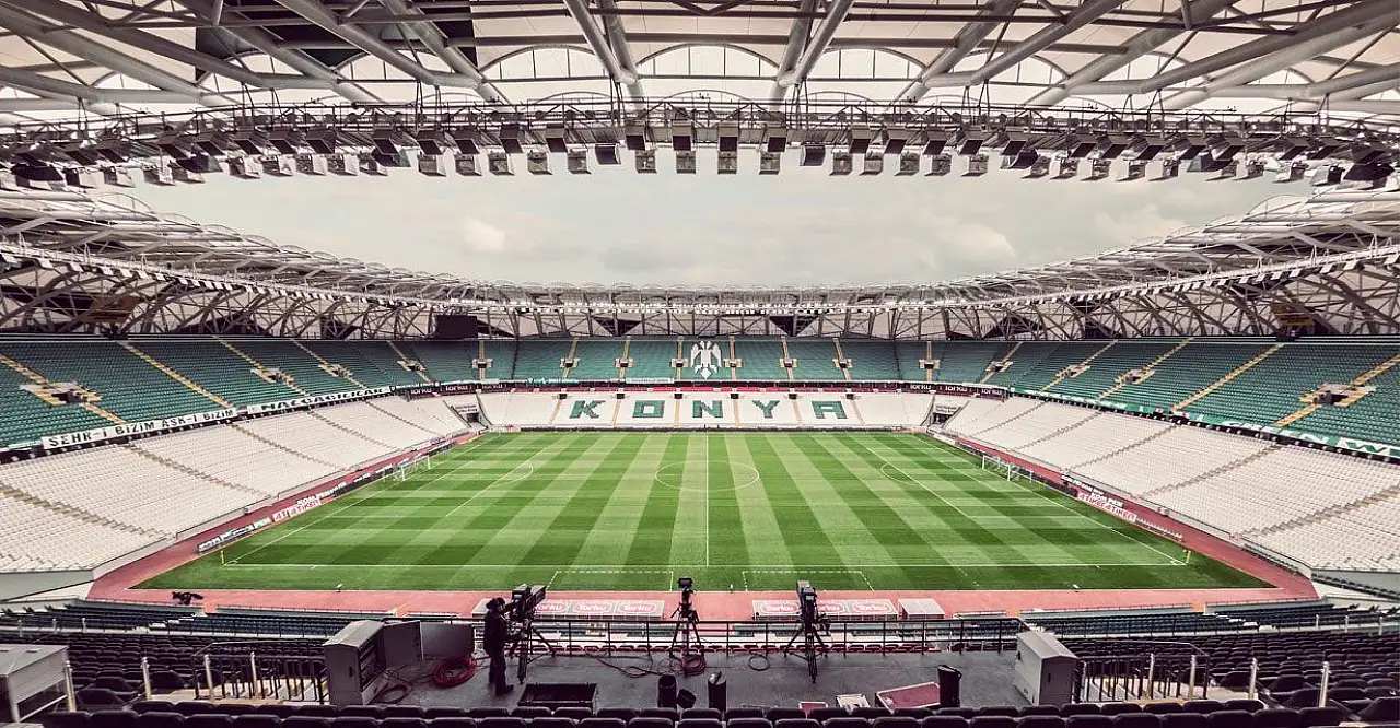 Konyaspor'un stadında büyük değişim! İnşaat başlıyor