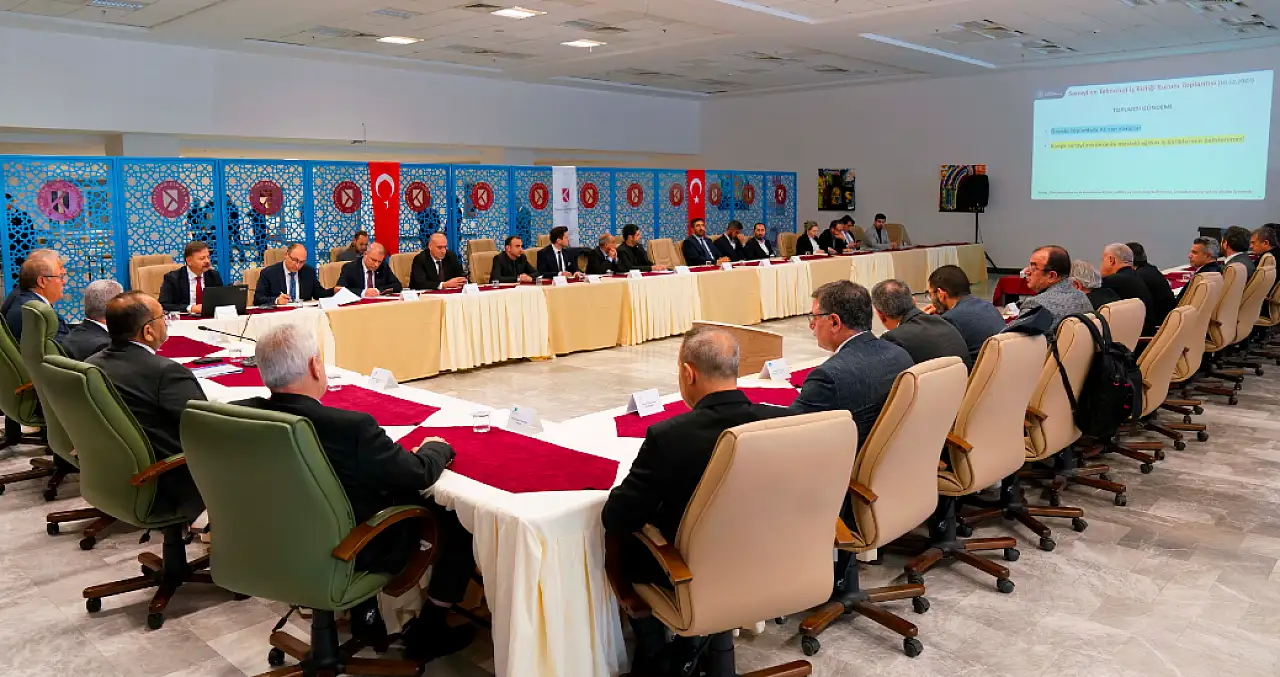 SANTEK Konya'da toplandı: Sanayide nitelikli iş gücü ve eğitim iş birliği masaya yatırıldı!