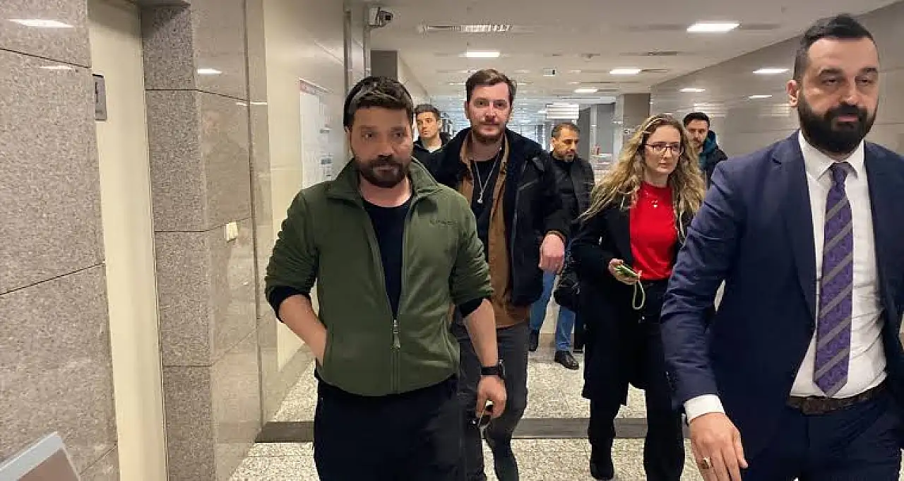 Oğuzhan Uğur kel mi? Oğuzhan Uğur saçı protez mi? Oğuzhan Uğur kimdir?