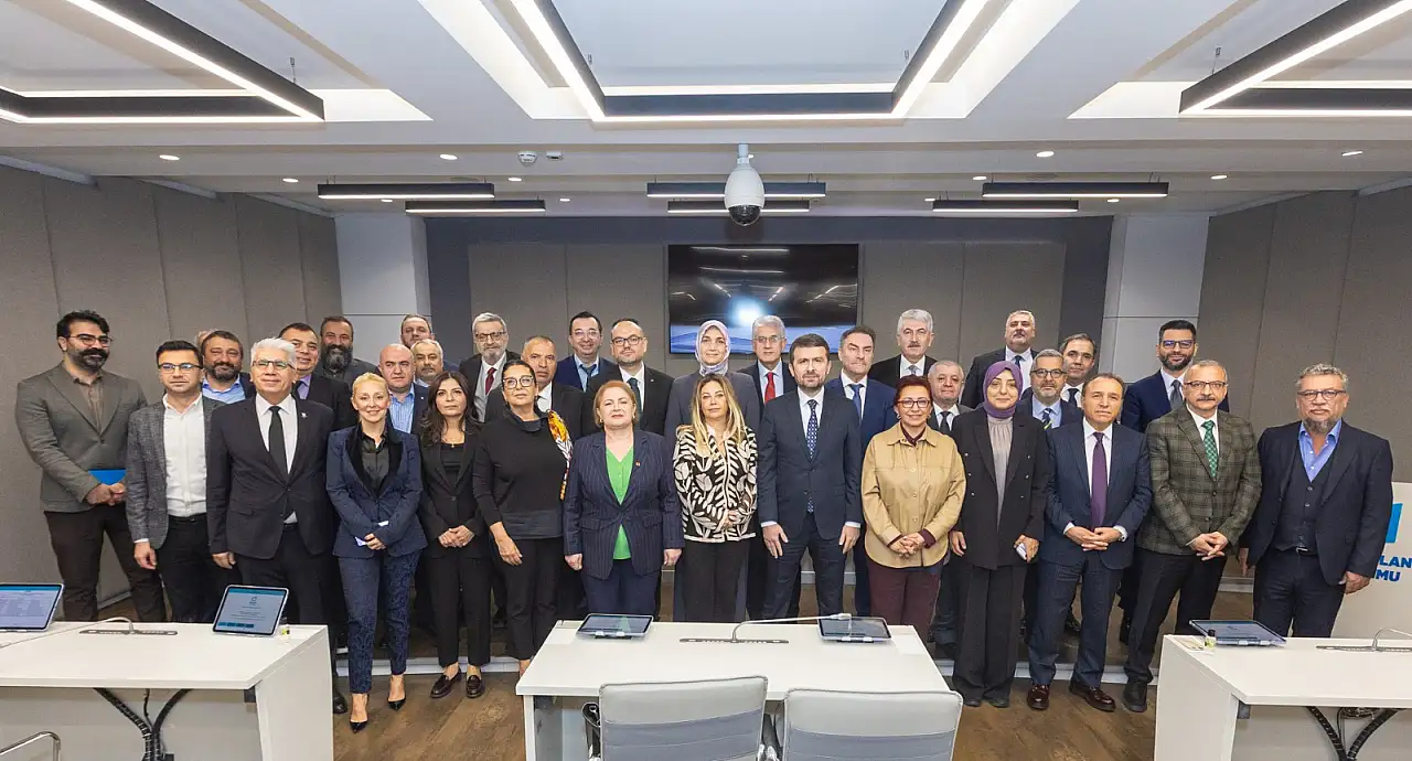 Basın sektöründe kritik adım! İlan ve gazete fiyatlarına güncelleme getirildi